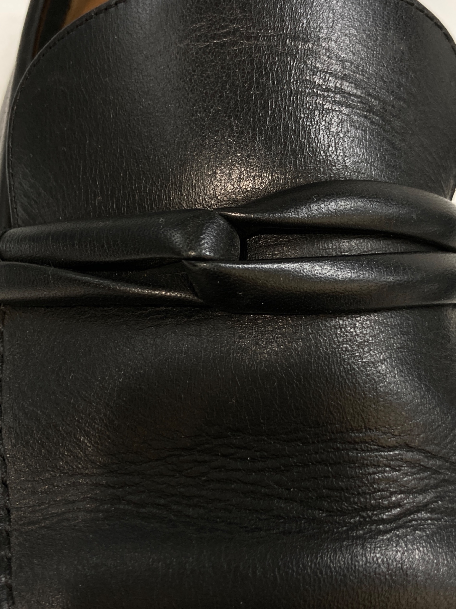 中古・古着通販】GUCCI (グッチ) レザーローファー ブラック サイズ