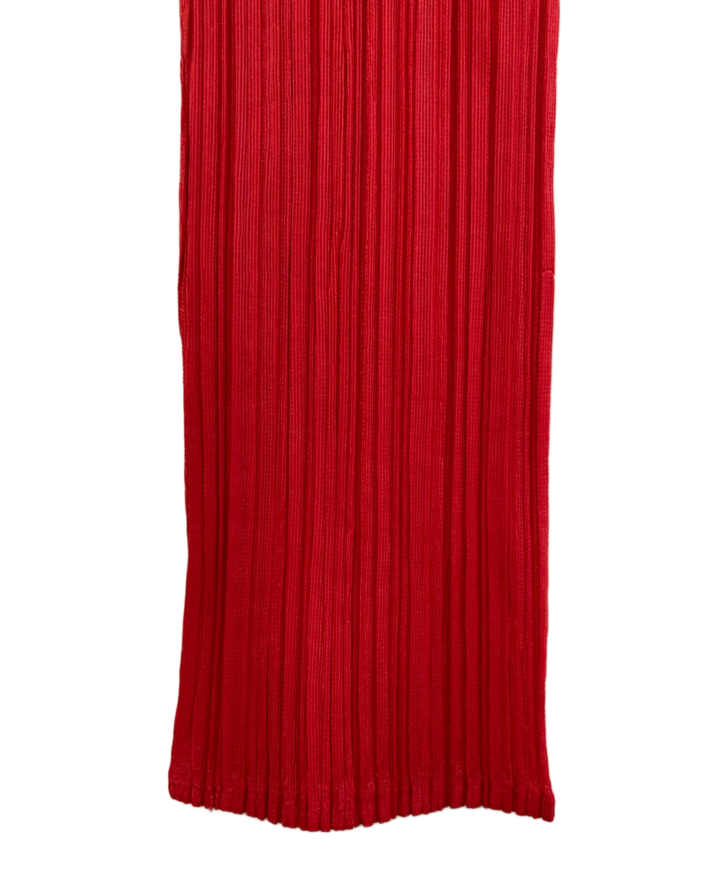 新品✨ミーイッセイミヤケ ハイネックカットソー 長袖 レッド 中古・古着通販】ISSEY MIYAKE (イッセイミヤケ) プリーツハイネック