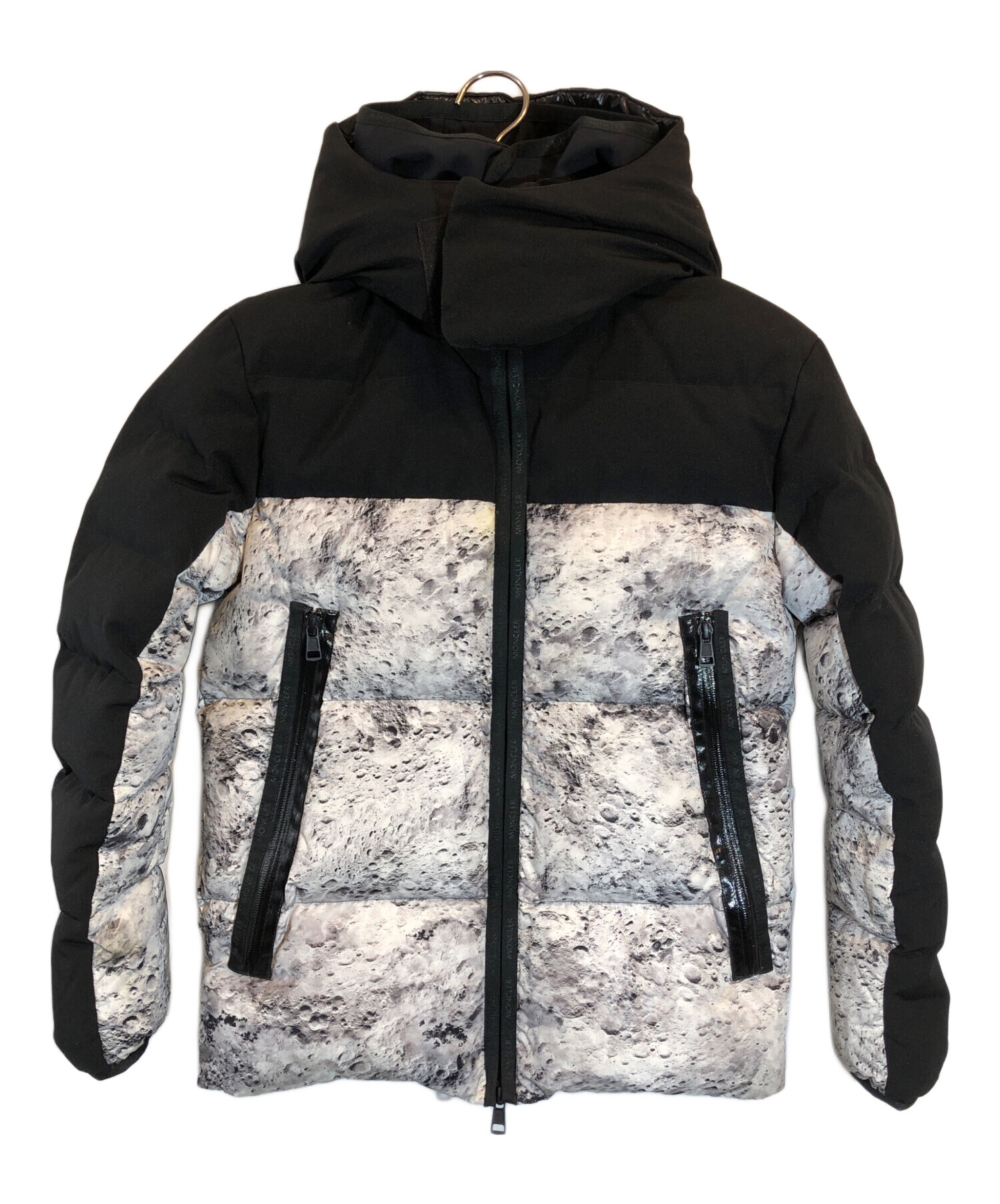 【激レア】モンクレール　ダウンジャケット　BLANC 中古・古着通販】MONCLER (モンクレール) BLANC ダウンジャケット