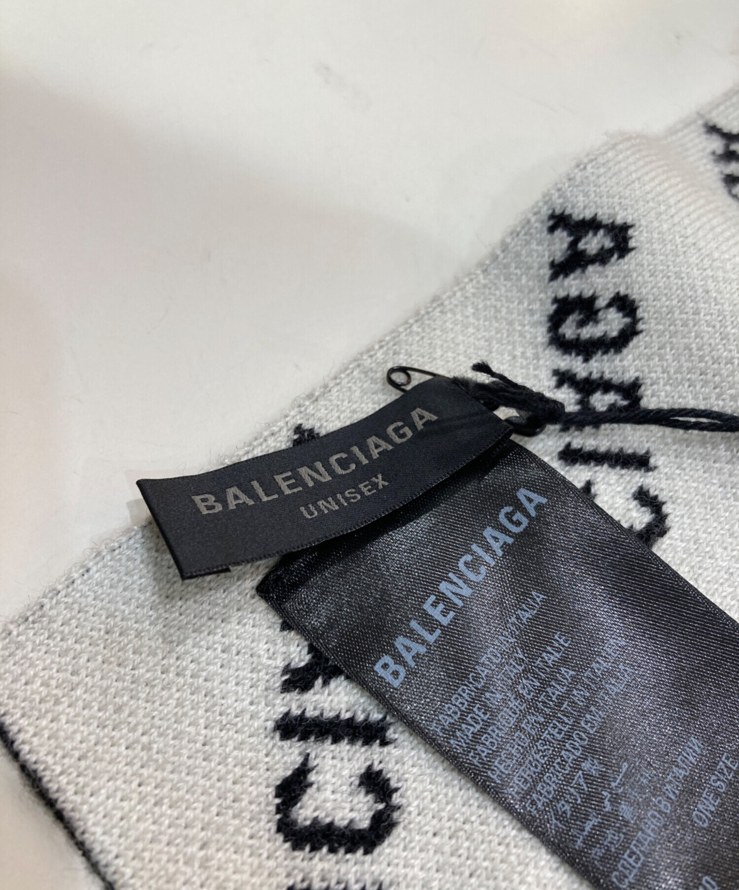 中古・古着通販】BALENCIAGA (バレンシアガ) ロゴ総柄マフラー