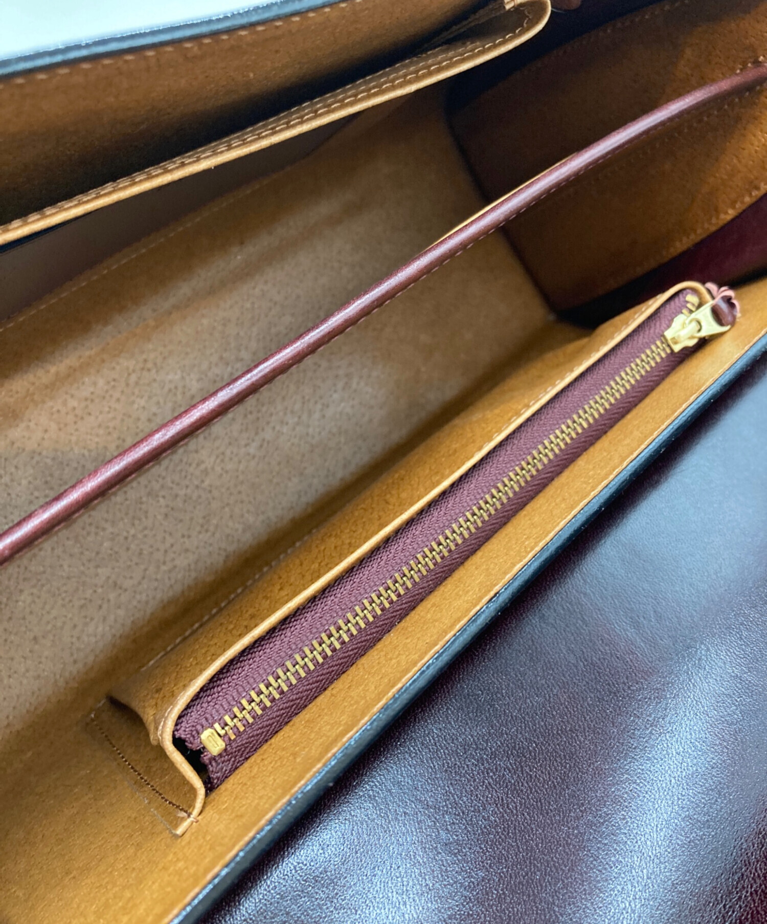 極美品　ITAGAKI　イタガキ　レザー　ブラウン　茶　セカンドバッグ　メンズ