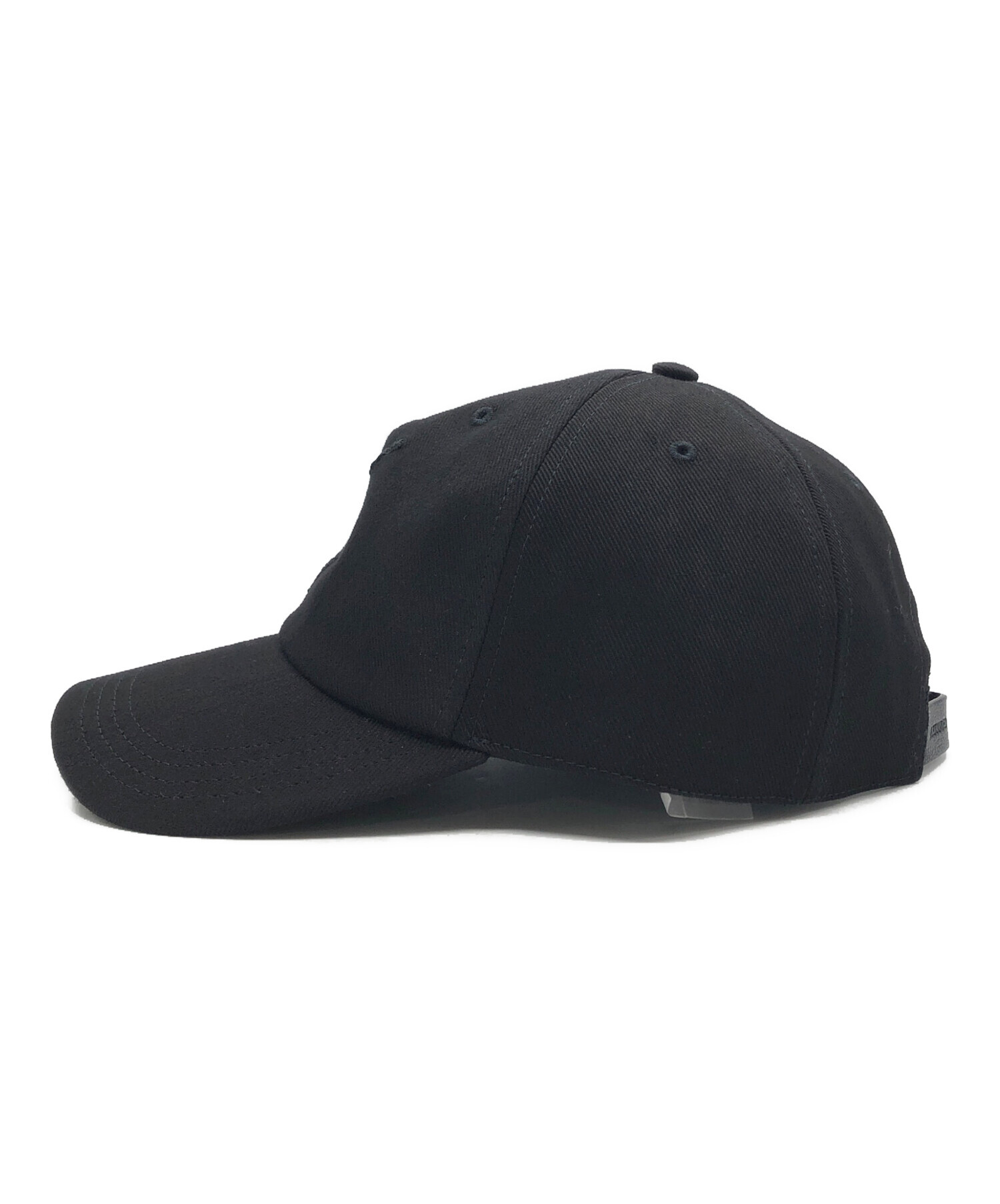 【アレキサンダー・マックイーン】黒 キャップ 関込】新作◇MCQ ALEXANDER MCQUEEN◇ロゴ ステッチ キャップ
