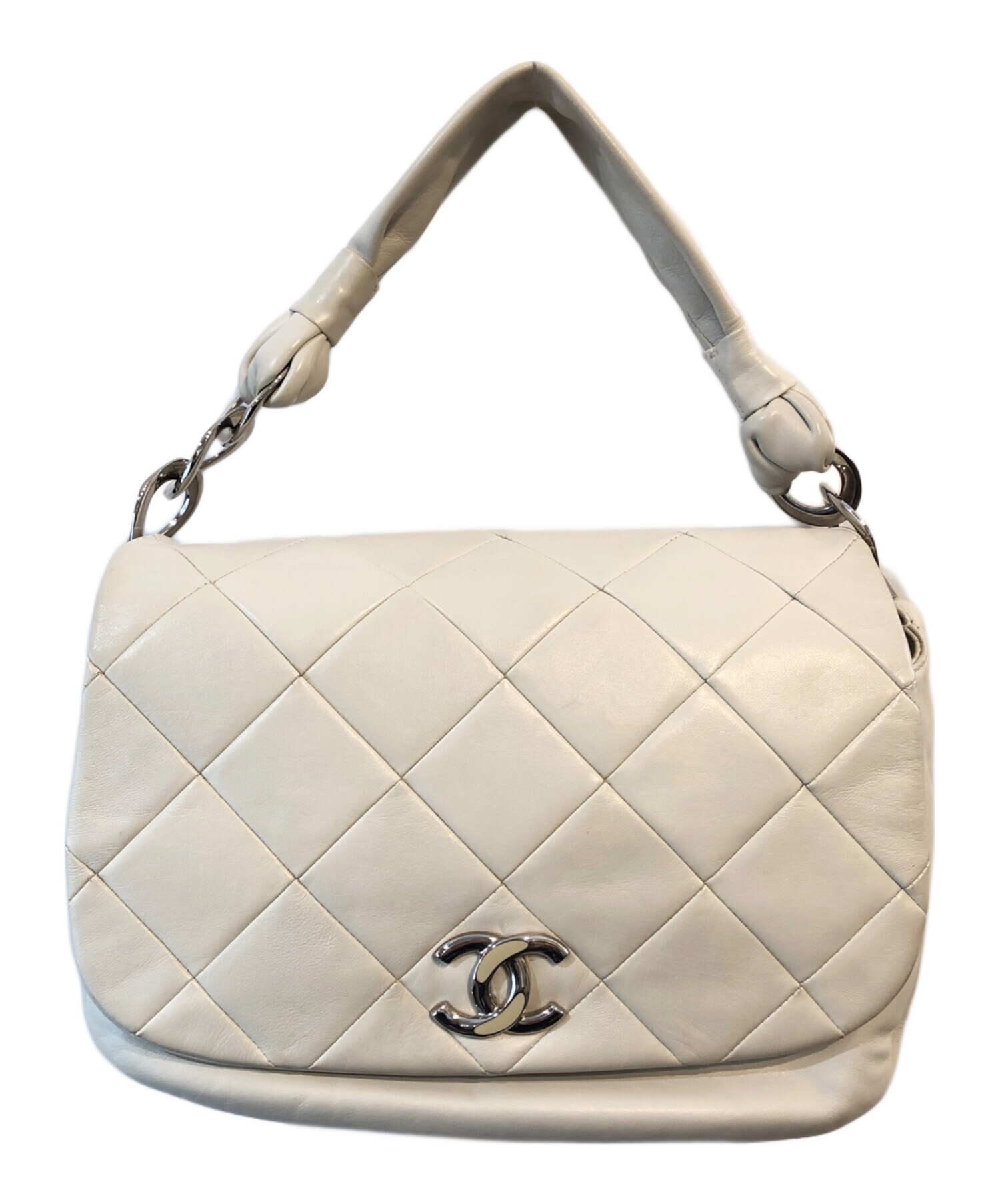CHANEL ホワイト キルティング ショルダーバッグ 中古・古着通販】CHANEL (シャネル) ココマーク キルティングワン