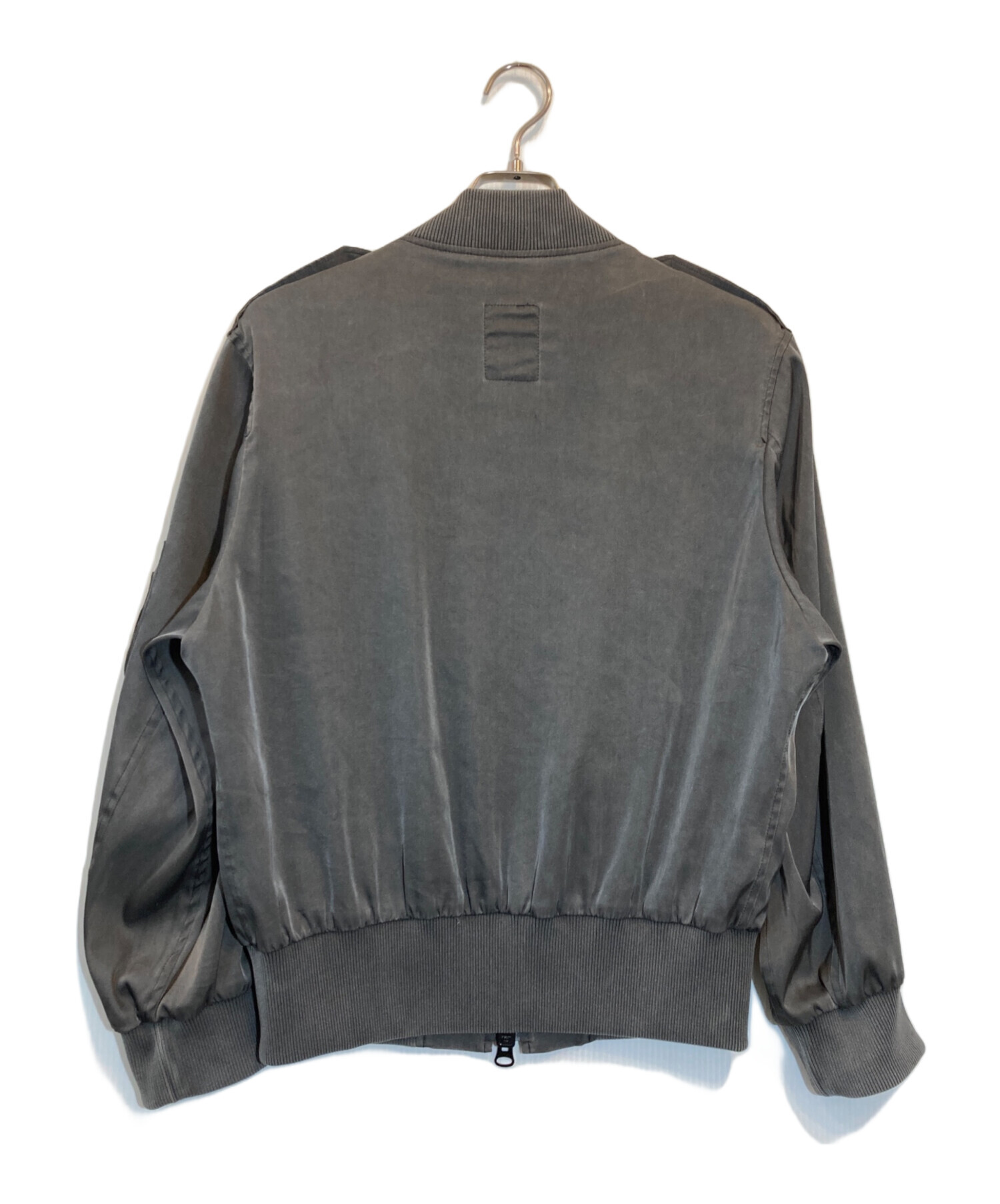 中古・古着通販】LIMI feu (リミフゥ) ショート丈MA-1ブルゾン グレー