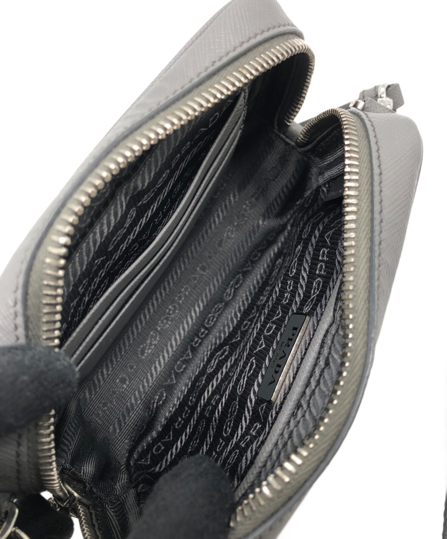 中古・古着通販】PRADA (プラダ) ミニショルダーバッグ グレー