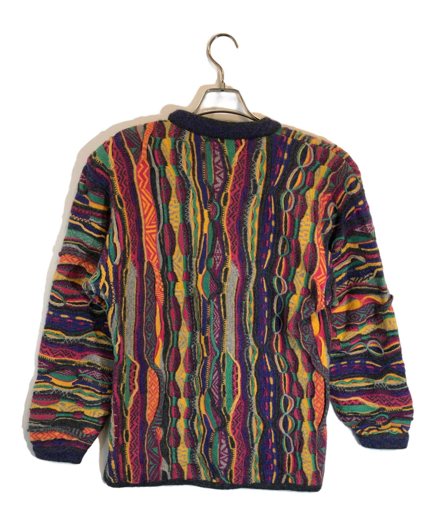 り*。様 COOGI 3Dニット Mサイズ り*。様 COOGI 3Dニット Mサイズ 中古・古着通販】Coogi (クージー) 3D