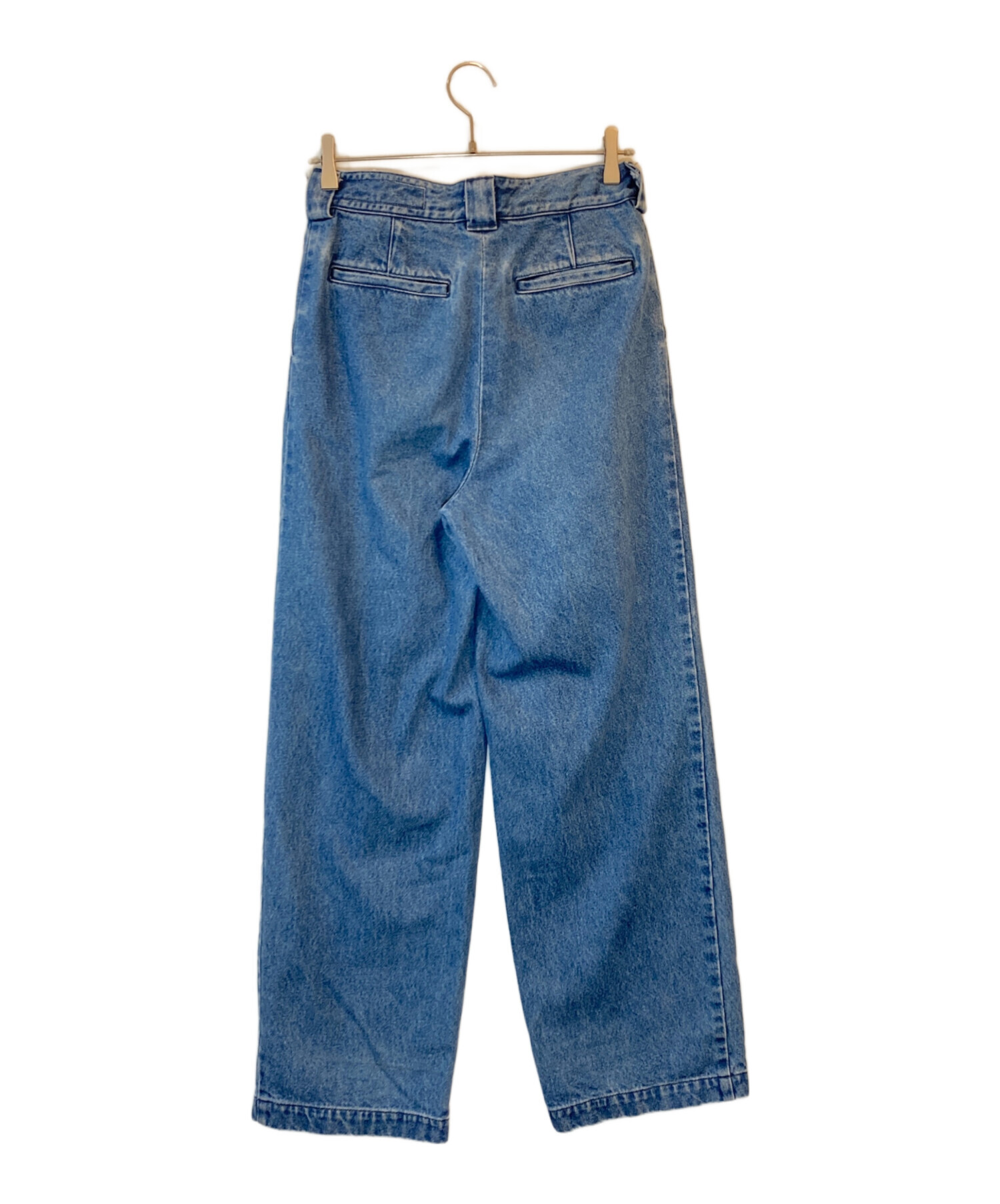 中古・古着通販】KURO (クロ) BIG TUCK DENIM TROUSER インディゴ