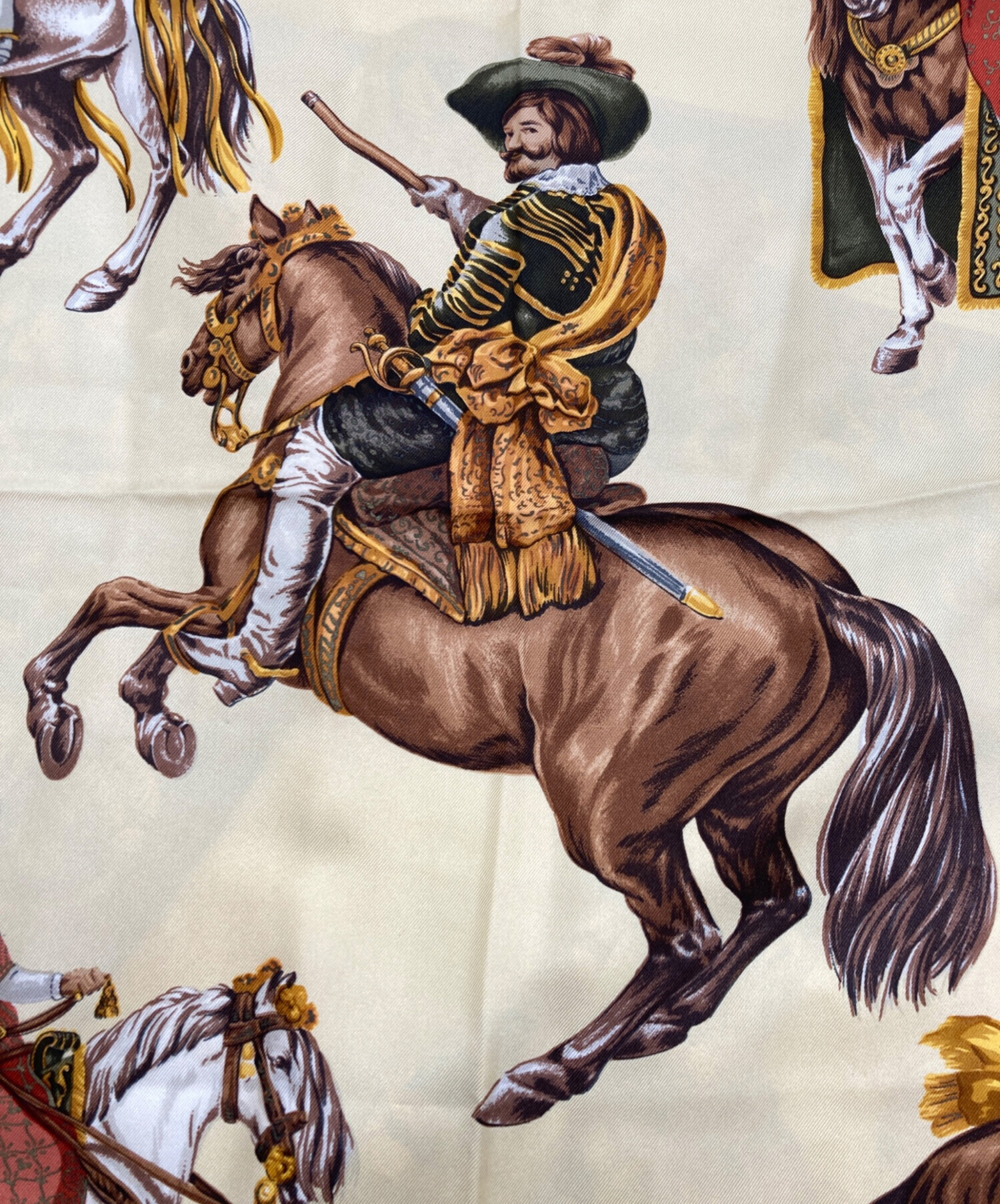 中古・古着通販】LOEWE (ロエベ) 大判シルクスカーフ ベージュ