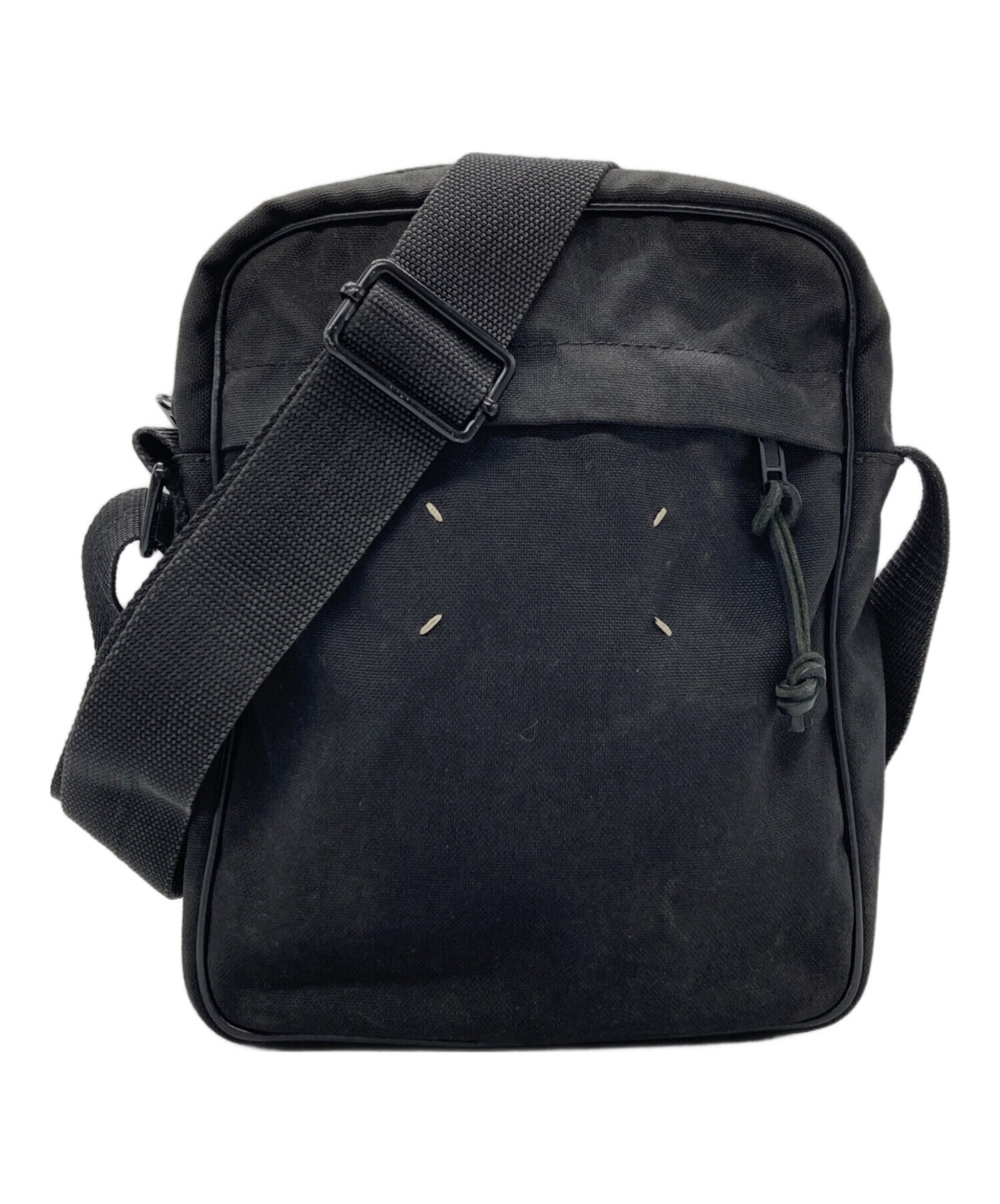 未使用・超格安/メゾンマルジェラ　ショルダーバッグ　4ステッチ　ナイロン　黒 中古・古着通販】Maison Margiela (メゾンマルジェラ) 4ステッチ