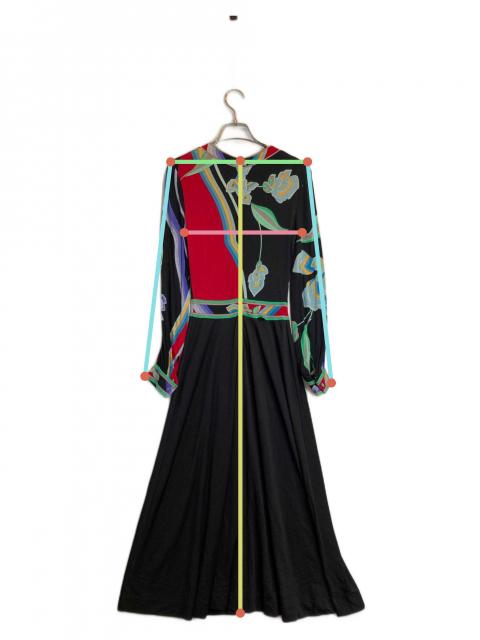 近年タグ　レオナール　PARIS シルク100 カットソー　花柄　サイズ42 近年タグ レオナール PARIS シルク100 カットソー 花柄 サイズ42 美品