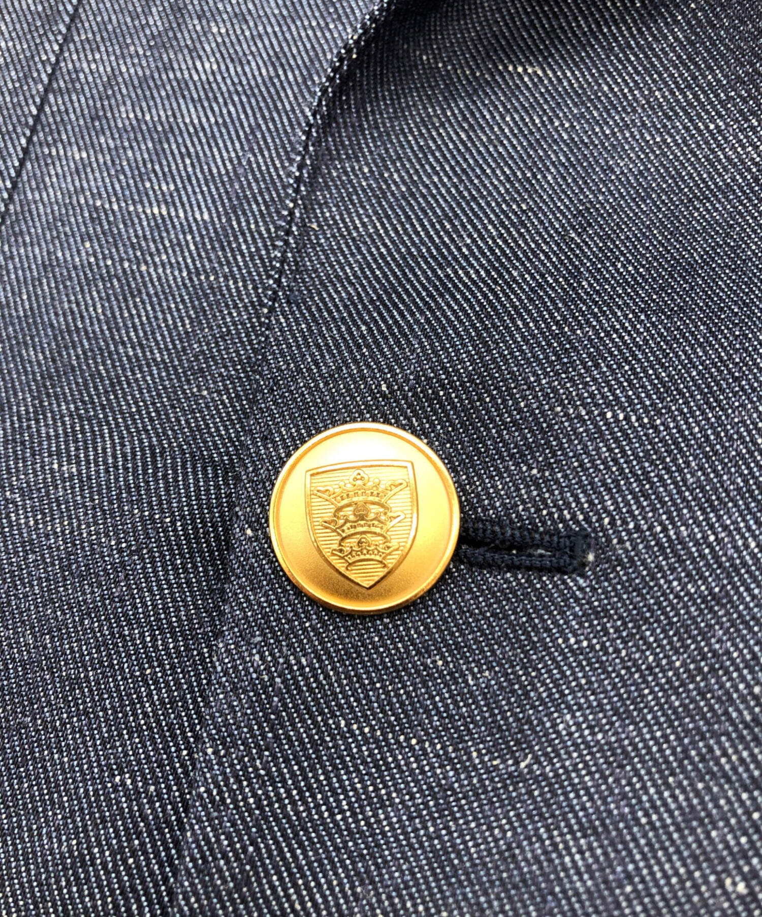 BEAMS F × LORO PIANA デニム ダブルブレザー 46 金ボタン 中古・古着通販】BEAMS F (ビームスエフ) LORO PIANA デニム調 6ボタン