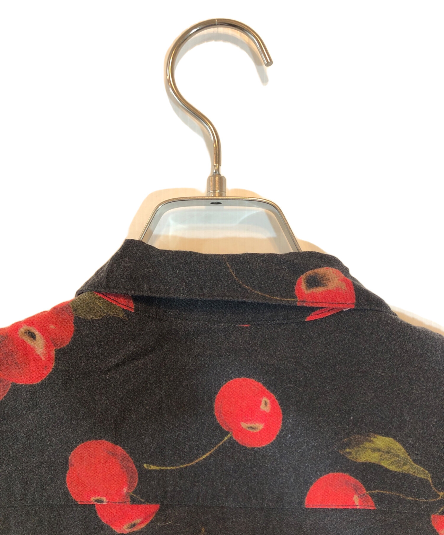 中古・古着通販】SUPREME (シュプリーム) CHERRY RAYON SHIRT ブラック