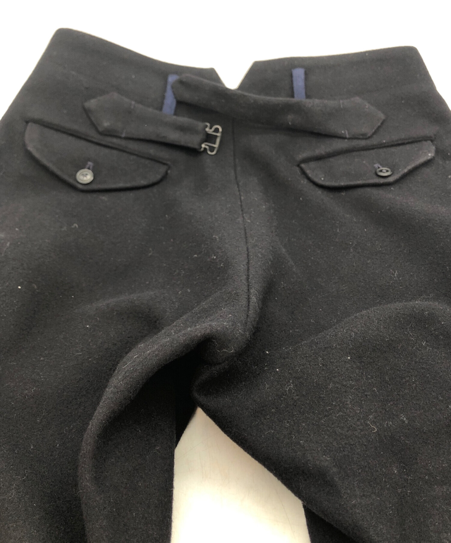 中古・古着通販】COMOLI (コモリ) メルトン バックストラップパンツ