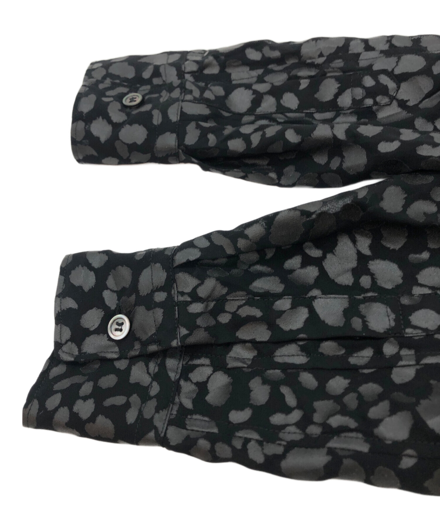 BLACK COMME des GARCONS 21SS レオパード 長袖シャツ 中古・古着通販】BLACK COMME des GARCONS (ブラックコムデギャルソン