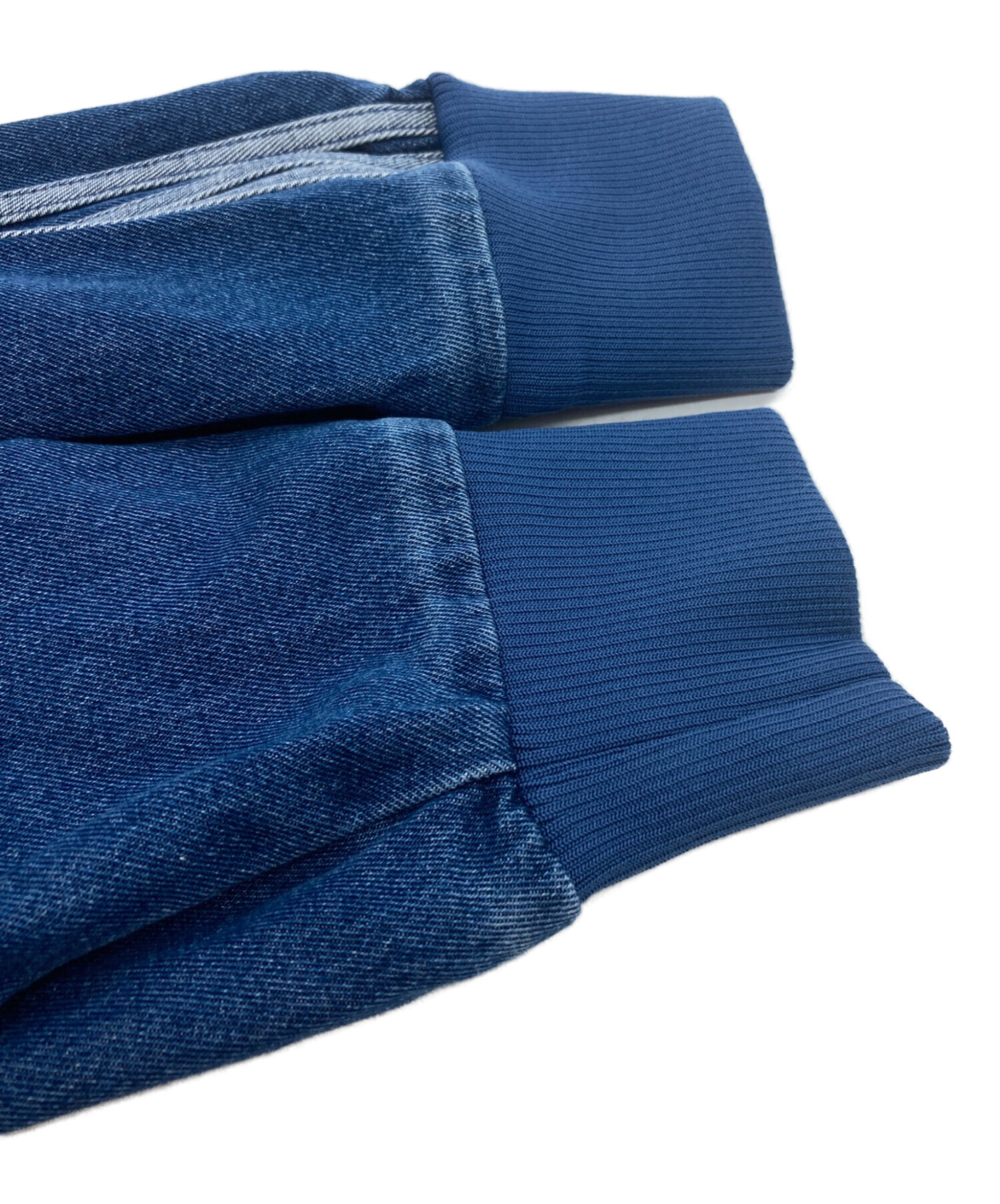 tico様 3枚まとめ依頼割引セット EddieBauer アディダス CK古着 中古・古着通販】adidas (アディダス) アディカラー デニム ファイヤー