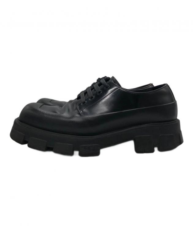 み*り様 PRADA　パテントレザーシューズ　モノリス 中古・古着通販】PRADA (プラダ) モノリスダービーシューズ ブラック