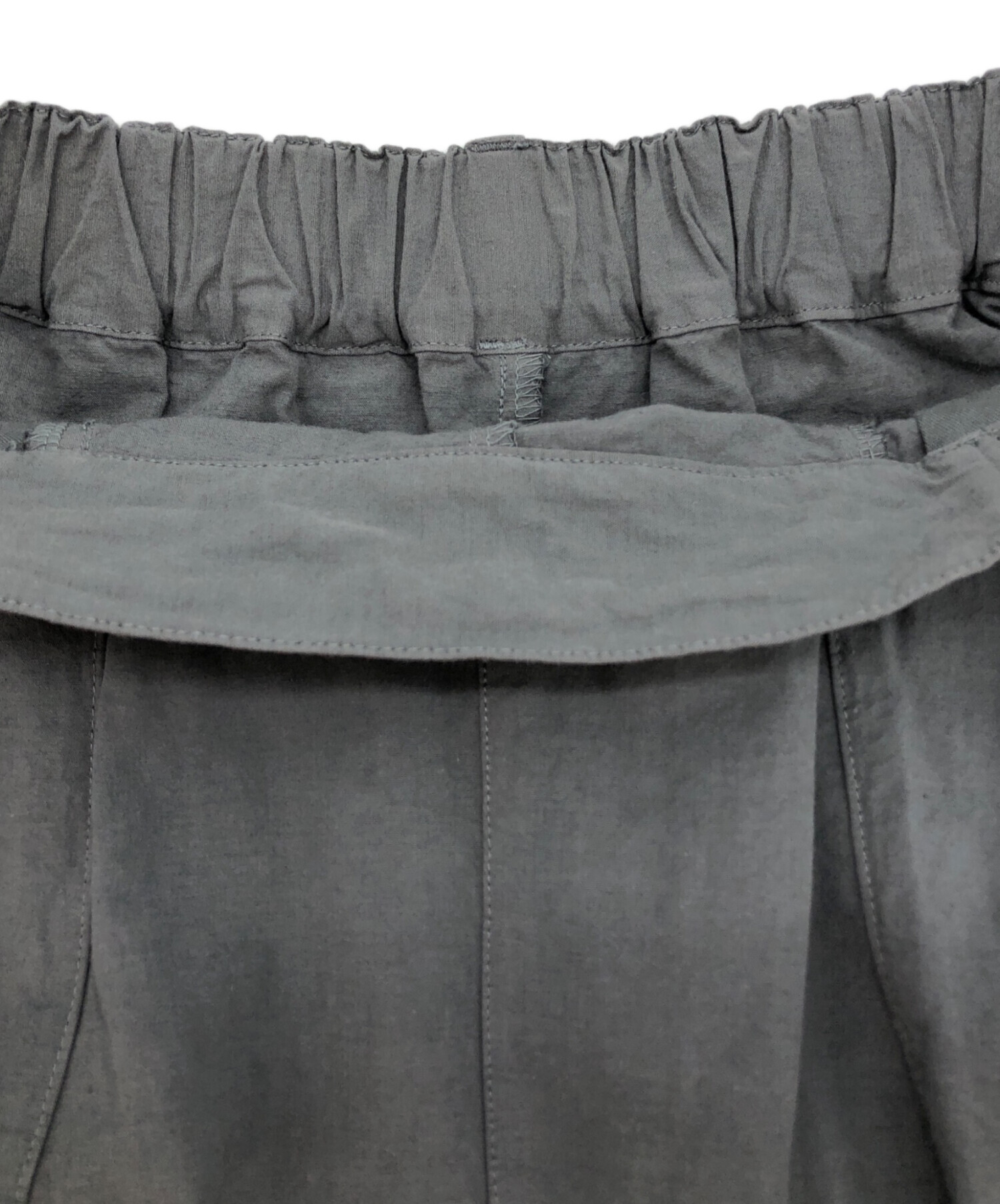 ネストローブ コットンリネンウェザー バレルパンツ グレー 中古・古着通販】nest Robe (ネストローブ) コットンリネンウェザー