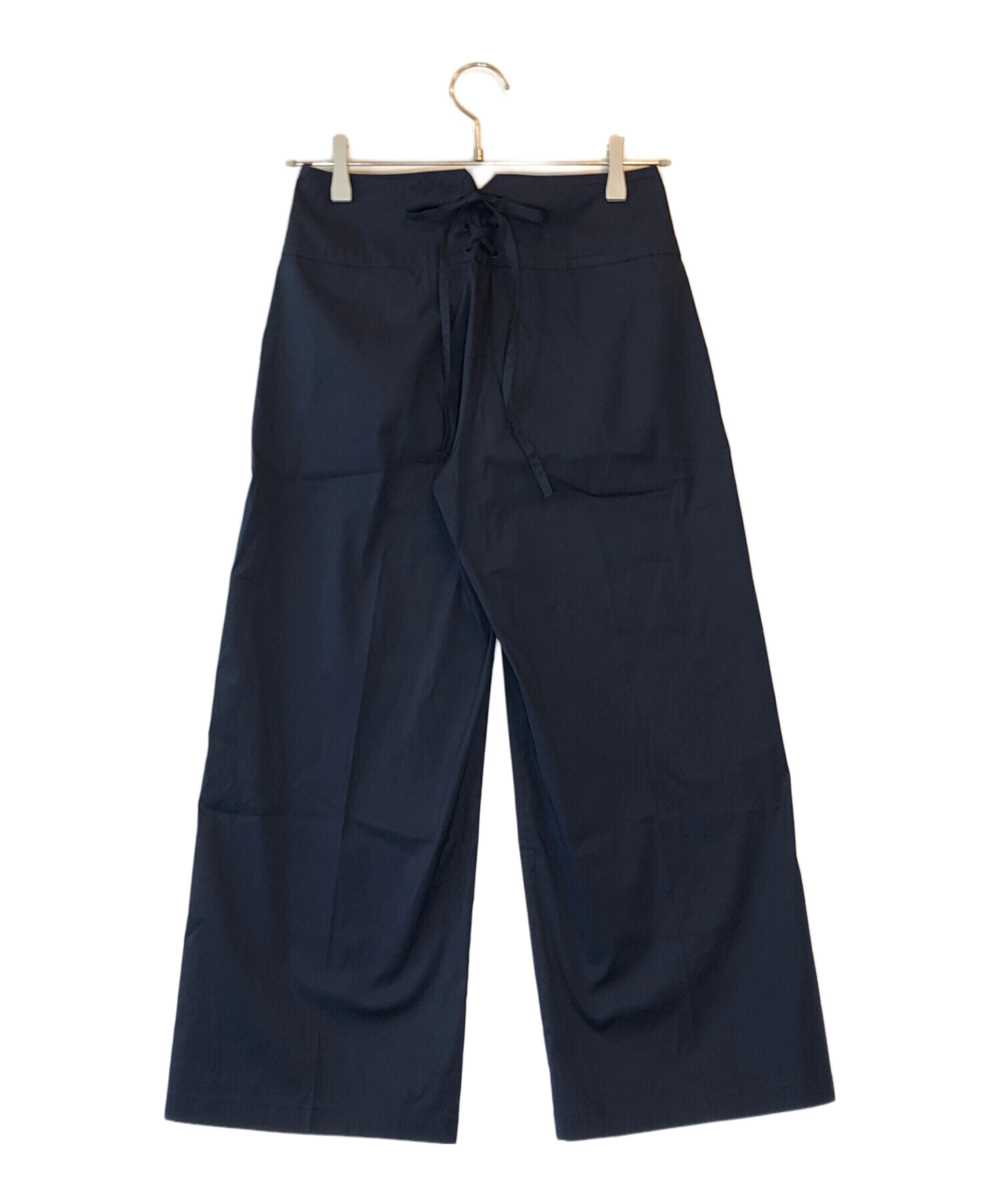 PRADAプラダ コットン ネイビーパンツ36XSロゴ入伸縮性有 通年着用可能 中古・古着通販】PRADA (プラダ) バックリボンワイドパンツ ネイビー