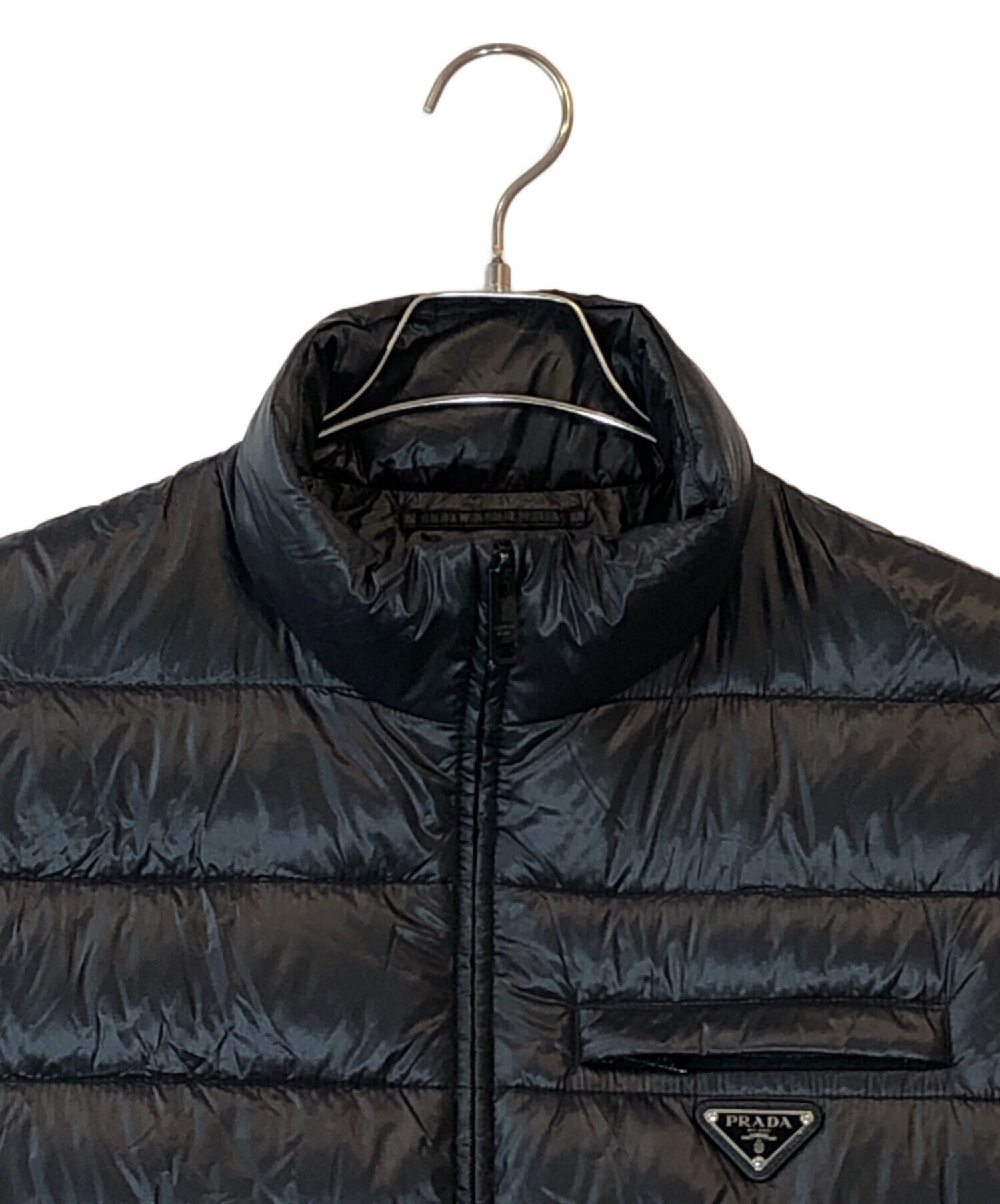 中古・古着通販】PRADA (プラダ) ロゴプレートダウンベスト ブラック