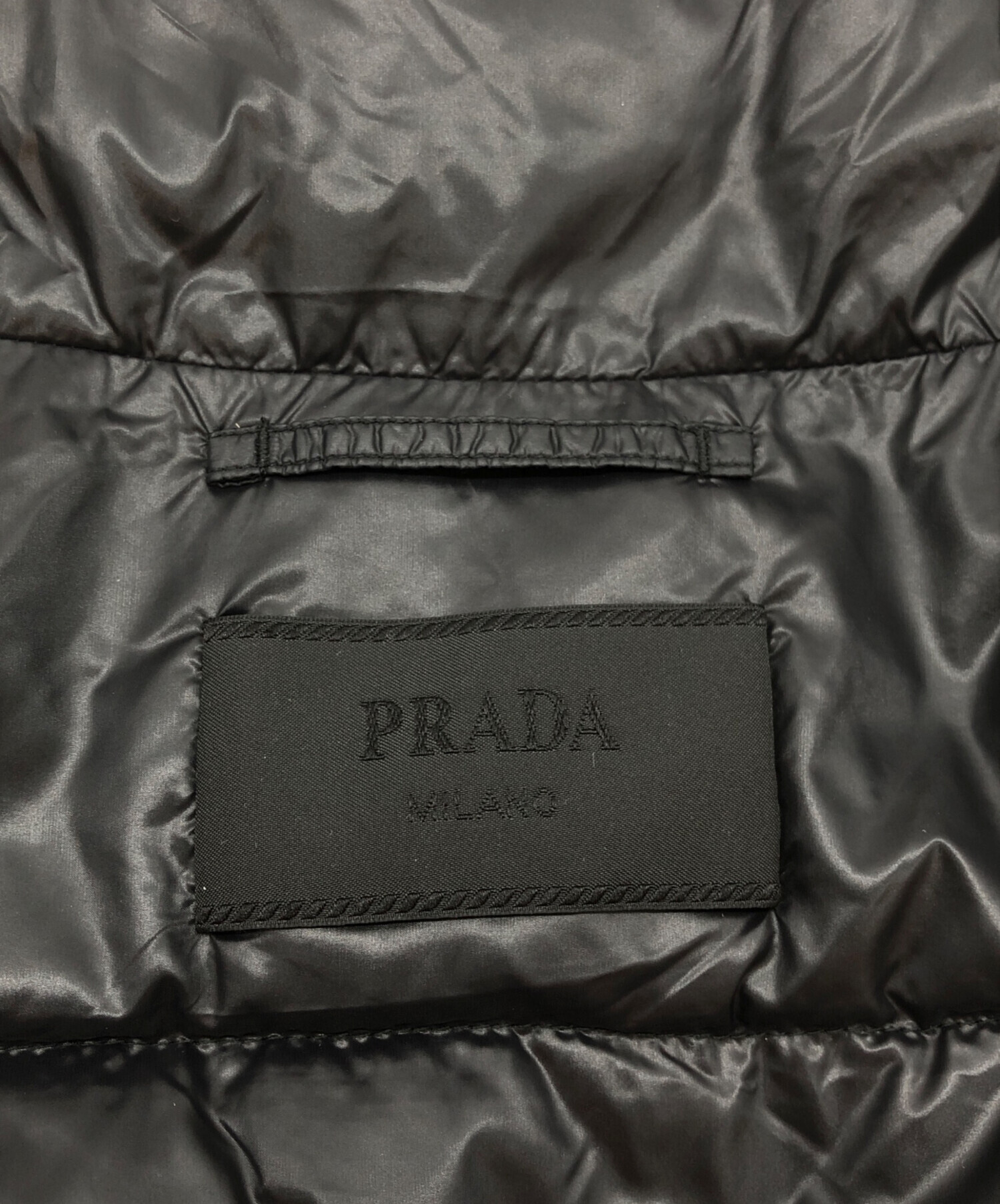中古・古着通販】PRADA (プラダ) ロゴプレートダウンベスト ブラック