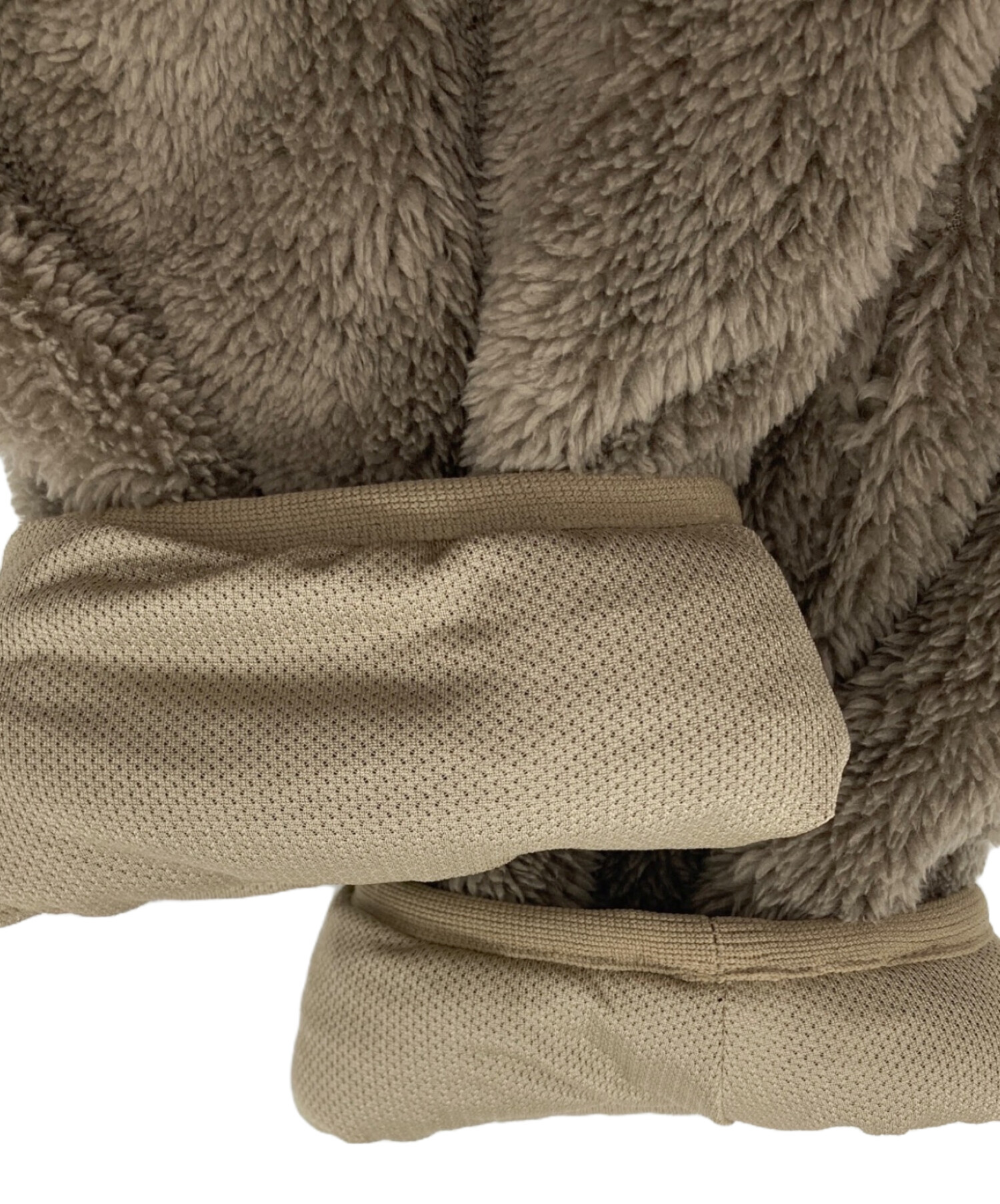 タトラス　TATRAS HEDI ボア　パーカー　値下げ不可 TATRAS（タトラス） HEDI エディ フードボアブルゾン ナイロン 胸