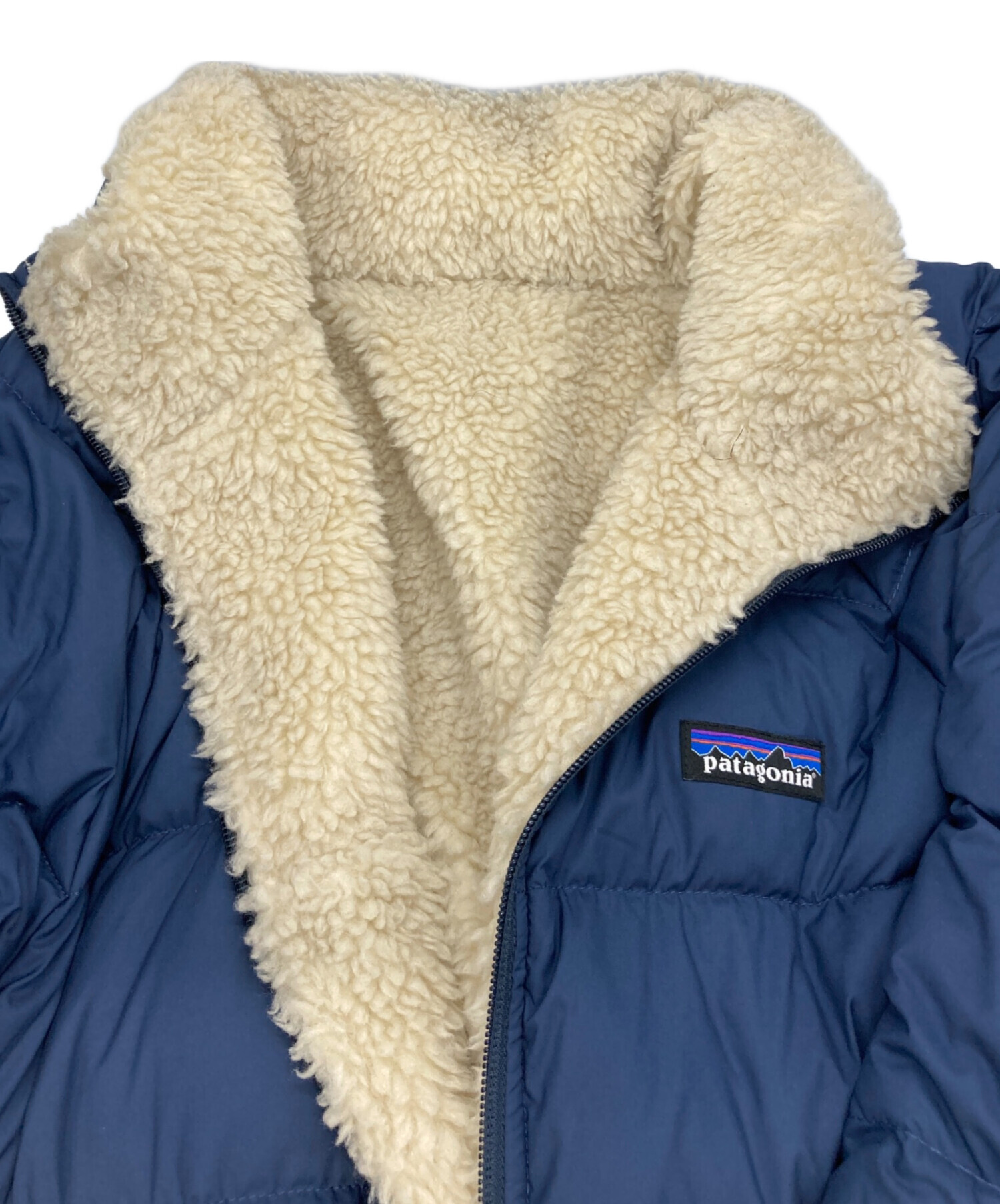 うずら様◾️patagonia ダウン 2T◾️新品未使用タグ付き リバーシブル