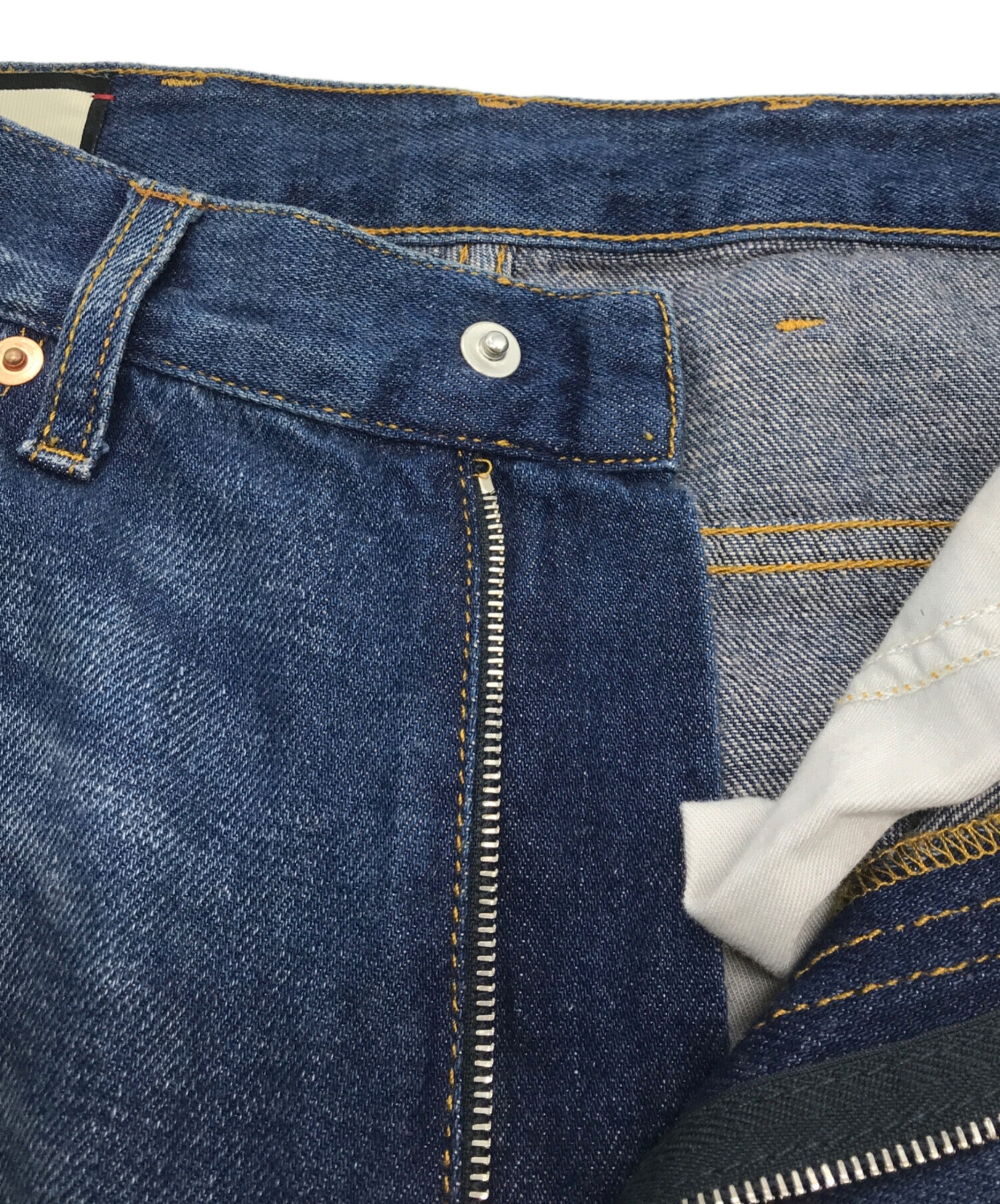 GUCCI ワイド デニム パンツ 中古・古着通販】GUCCI (グッチ) ワイドデニムパンツ インディゴ
