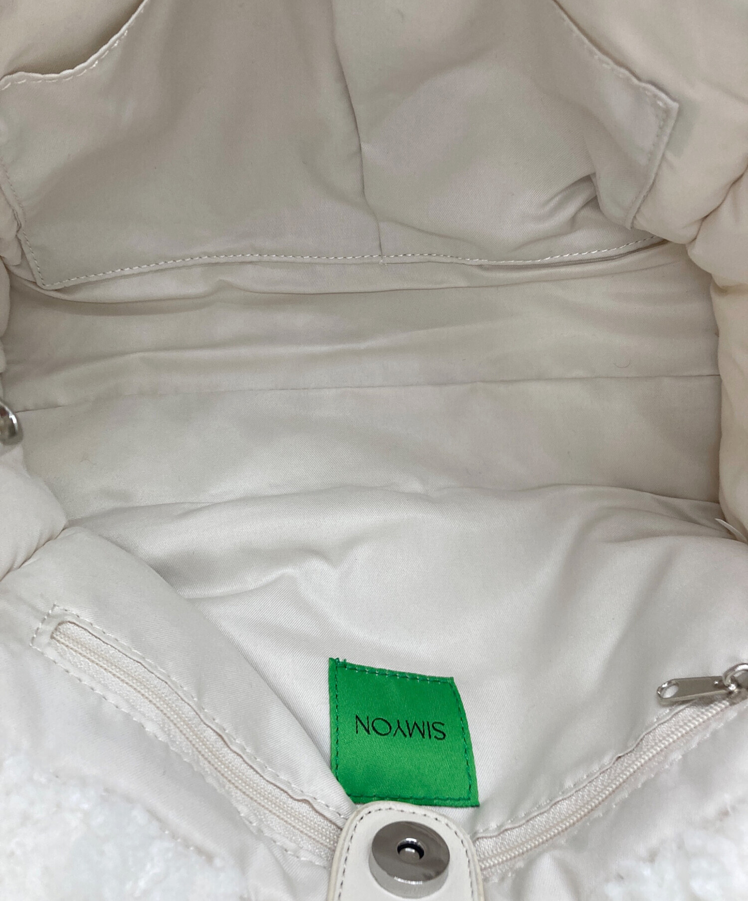 中古・古着通販】SIMYON (シミョン) モコモコバッグ ホワイト 
