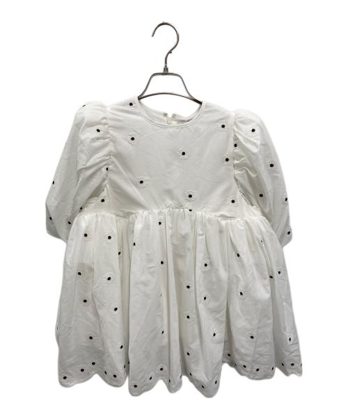 Bibiy. ビビィ EMILY FLOWER BLOUSE 刺繍 ブラウス 白 中古・古着通販】Bibiy. (ビビィ) EMILY FLOWER BLOUSE ホワイト