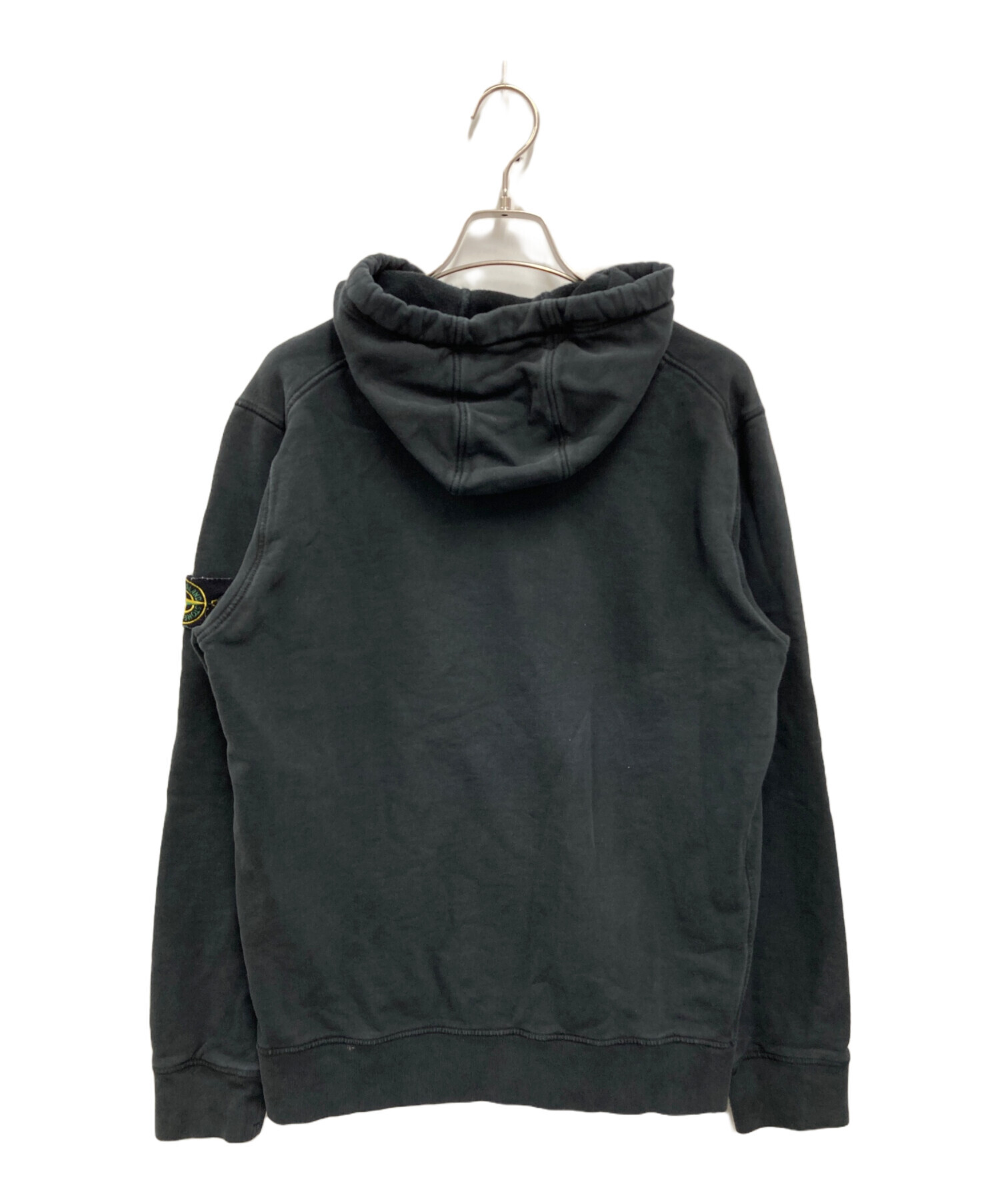 中古・古着通販】STONE ISLAND (ストーンアイランド) ジップ 中古・古着通販】STONE ISLAND (ストーンアイランド) ジップ