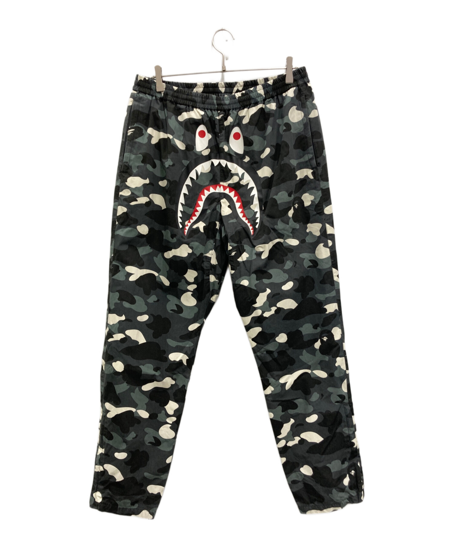 【極希少】A BATHING APE シャーク 6ポケット カーゴパンツ 黒 L メンズ 【極希少】A BATHING APE シャーク 6ポケット カーゴパンツ 黒 L