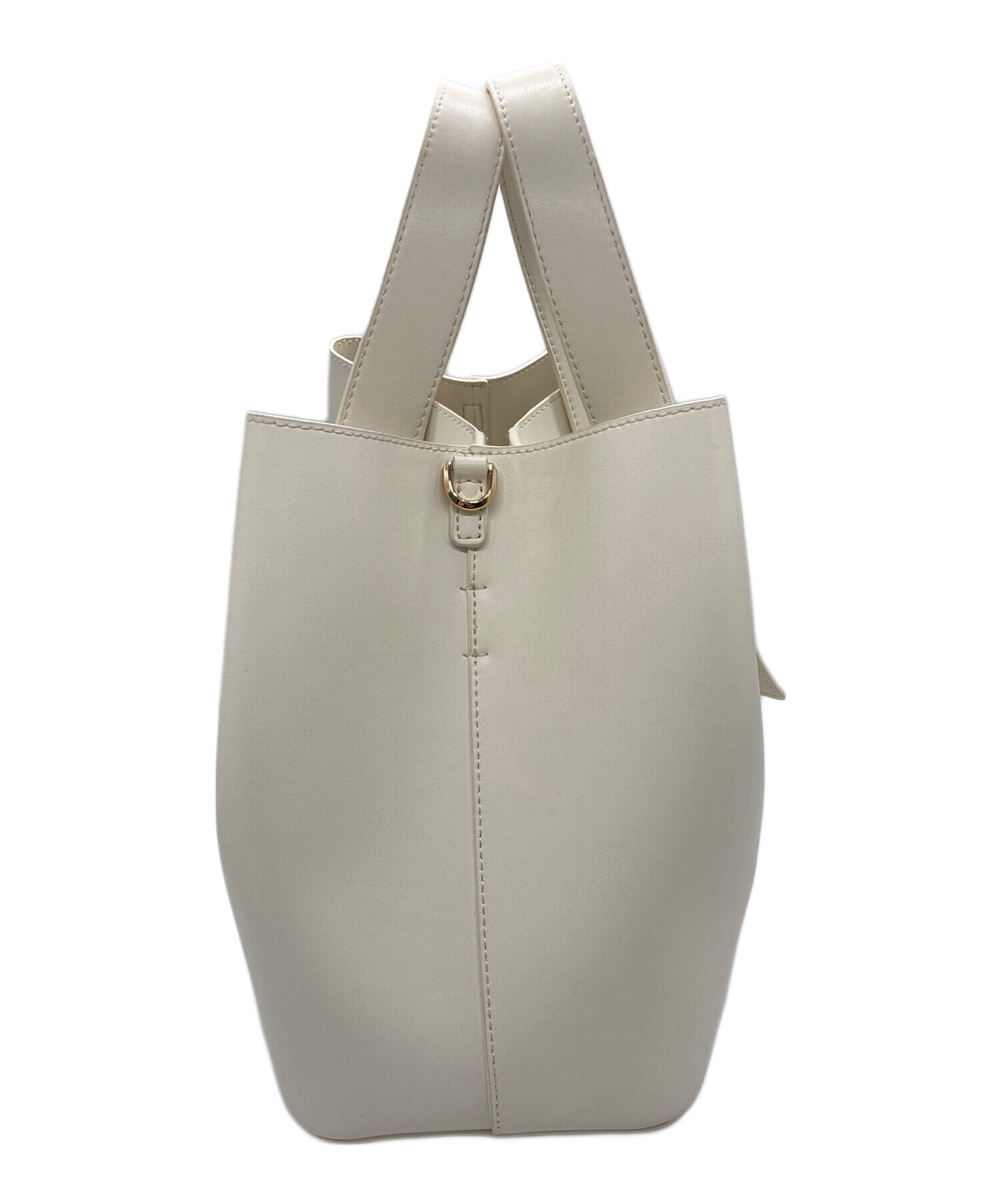 中古・古着通販】CHARLES & KEITH (チャールズ＆キース) シャナイア