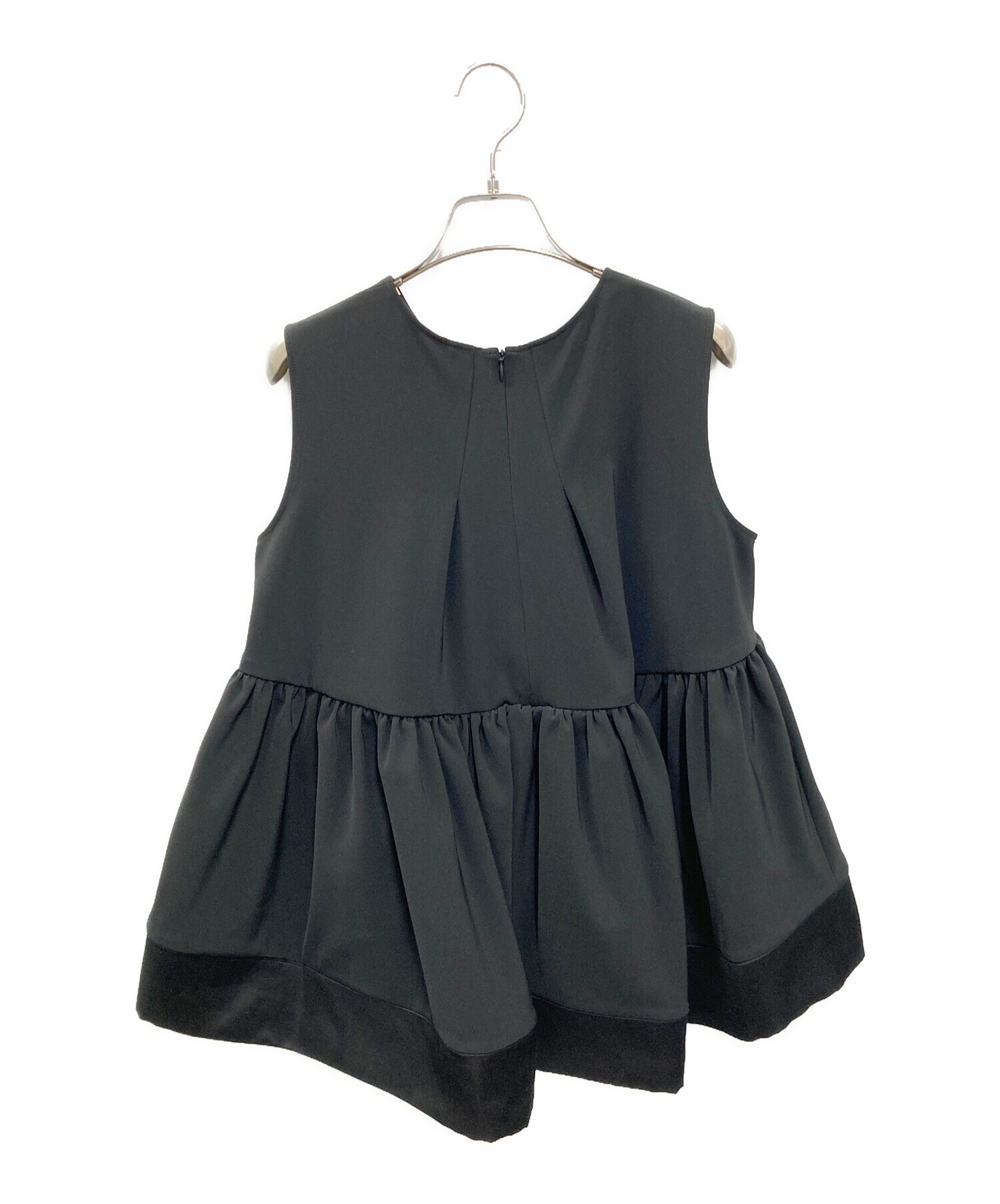 twill ラウンドペプラムボリュームブラウス 中古・古着通販】TWILL (ツイル) ラウンドペプラムボリュームブラウス