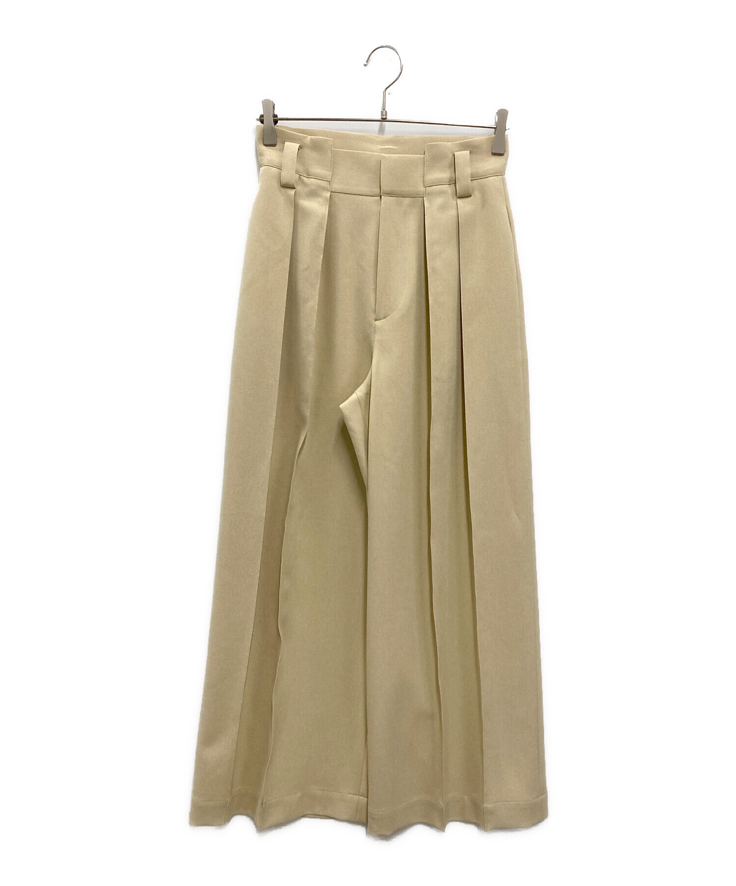 cygne ダックジレ ベージュ サイズ0 シーニュ 中古・古着通販】cygne (シーニュ) ハイウエストタックワイドパンツ