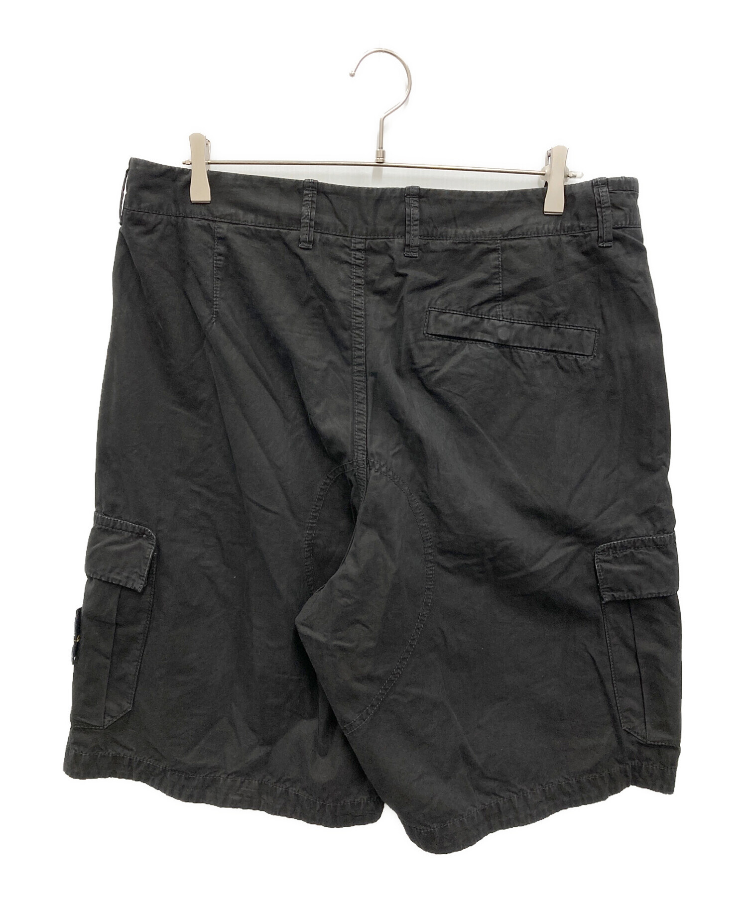 STONE  ブラックカーゴショーツ 中古・古着通販】STONE ISLAND (ストーンアイランド) カーゴショーツ