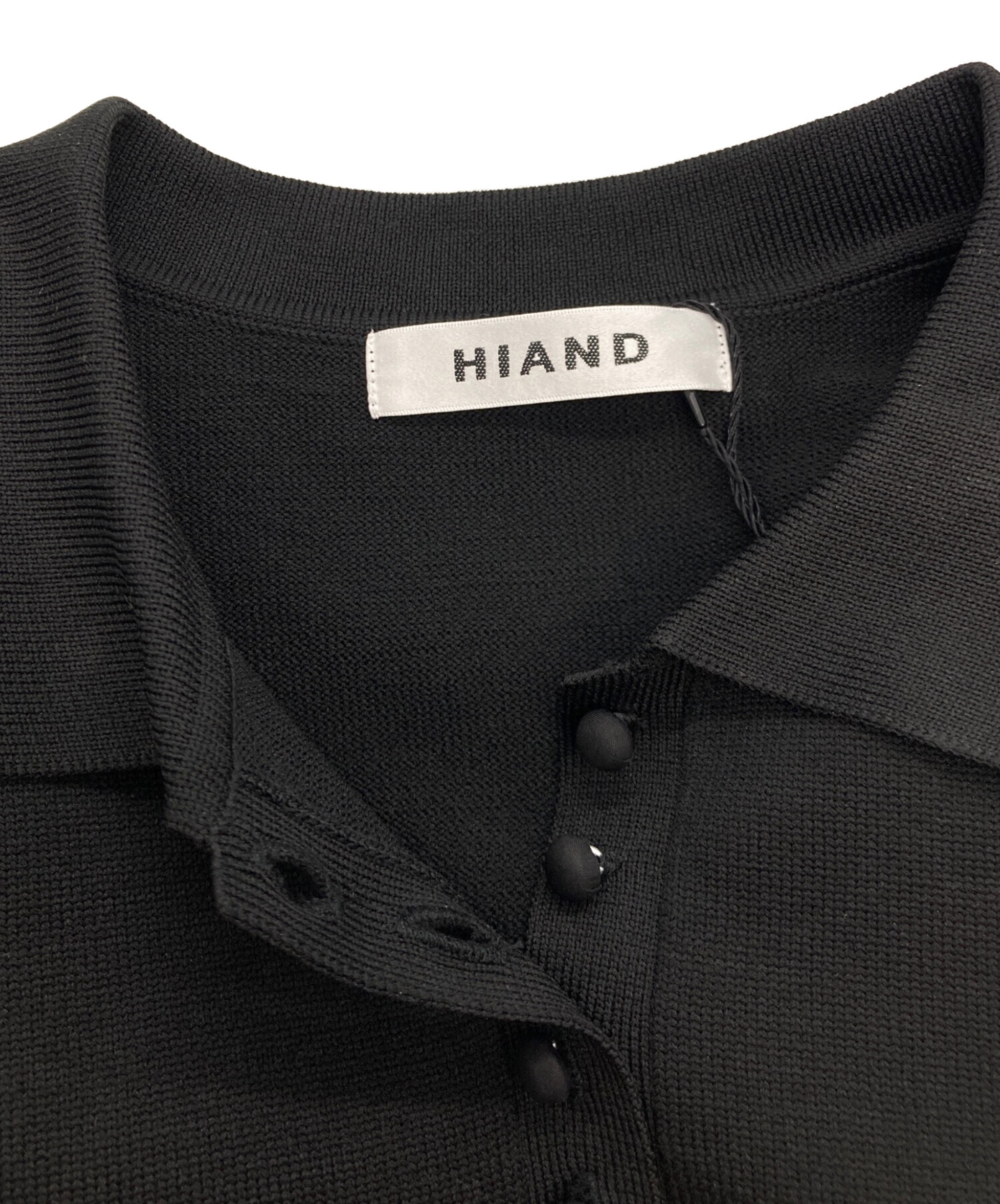 ハイアンドHIAND Ruffled-Hem Polo Dress ほしのあき 中古・古着通販】HIAND (ハイアンド) Ruffled-Hem Polo Dress ブラック