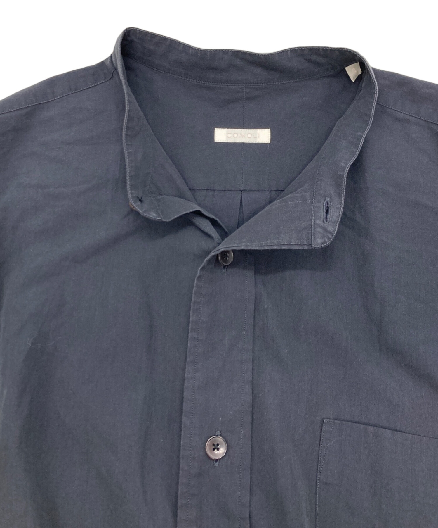 中古・古着通販】COMOLI (コモリ) バンドカラーシャツ ネイビー サイズ