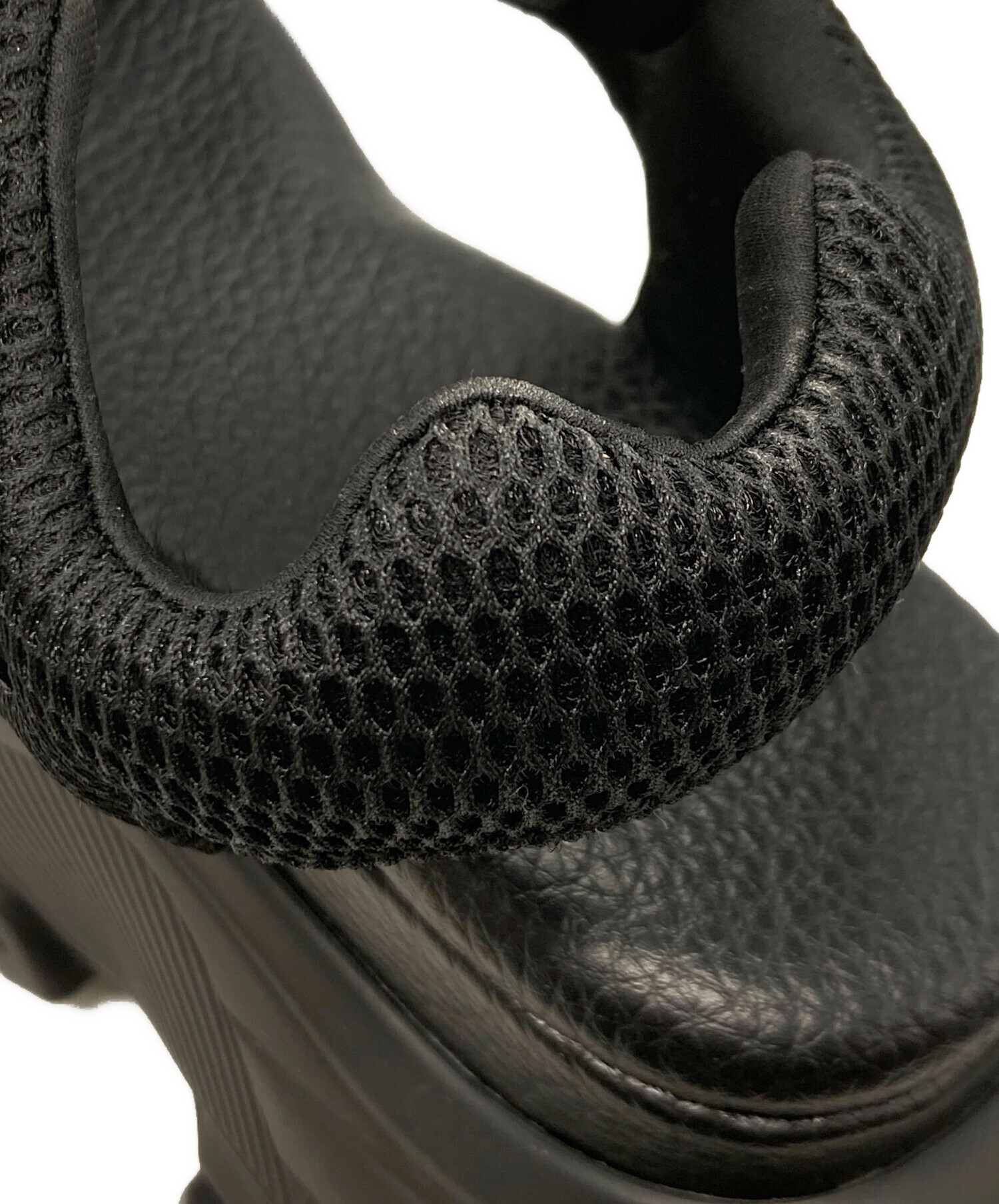 中古・古着通販】YELLO (イエロ) BLACK WHALE PLATFORM SANDALS 