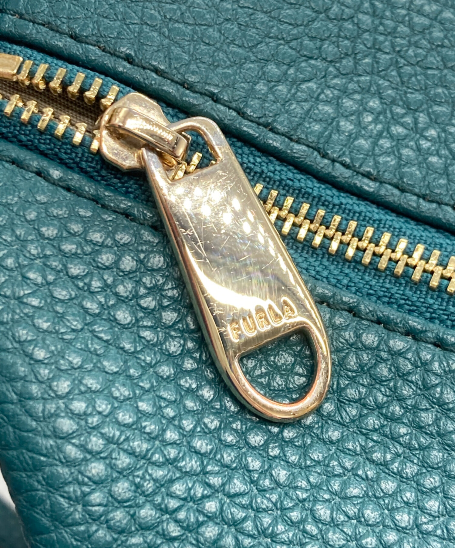 中古・古着通販】FURLA (フルラ) TEIA L CROSSBODYバッグ グリーン