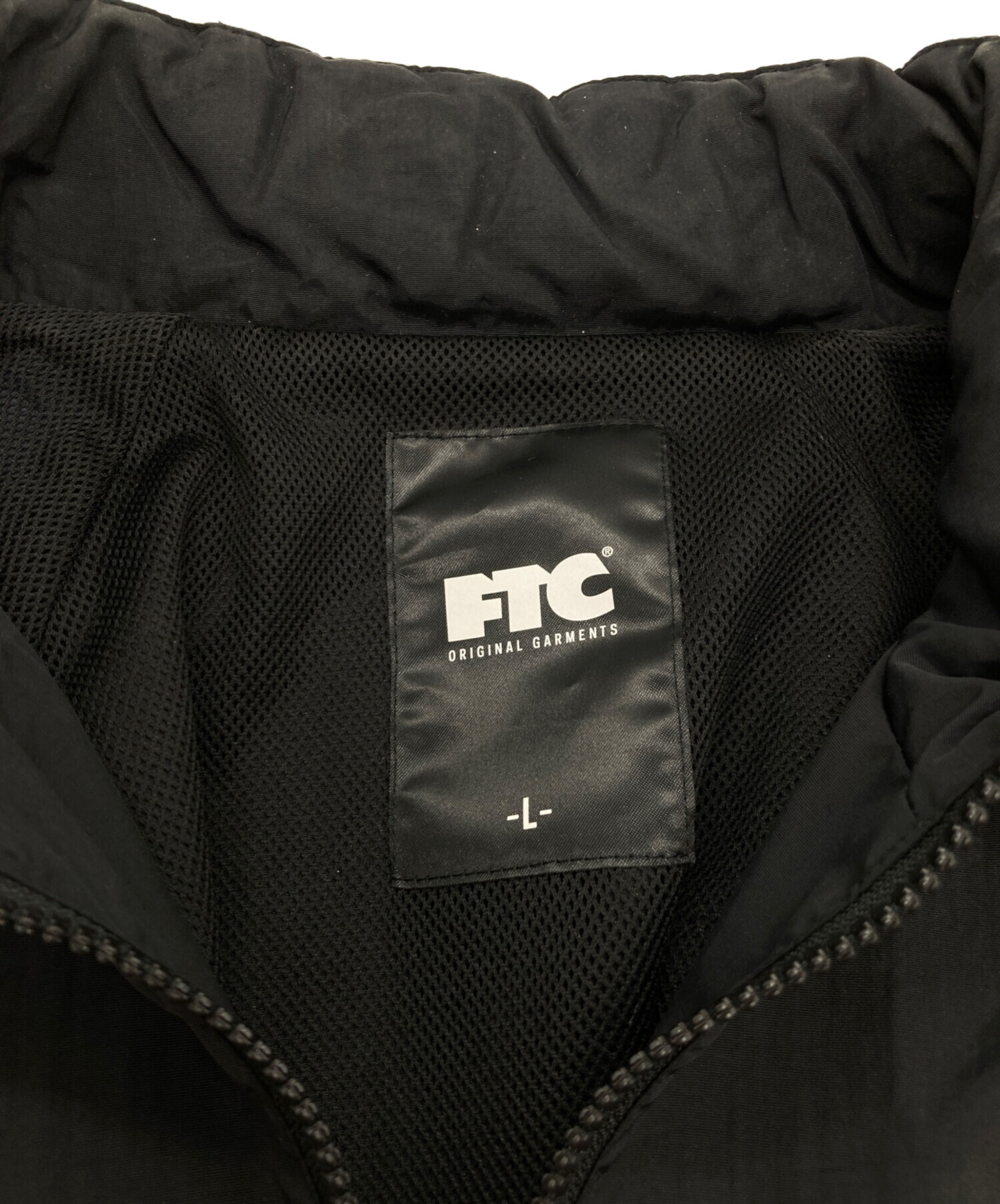 中古・古着通販】FTC (エフティーシー) NYLON TRACK JACKET ブラック