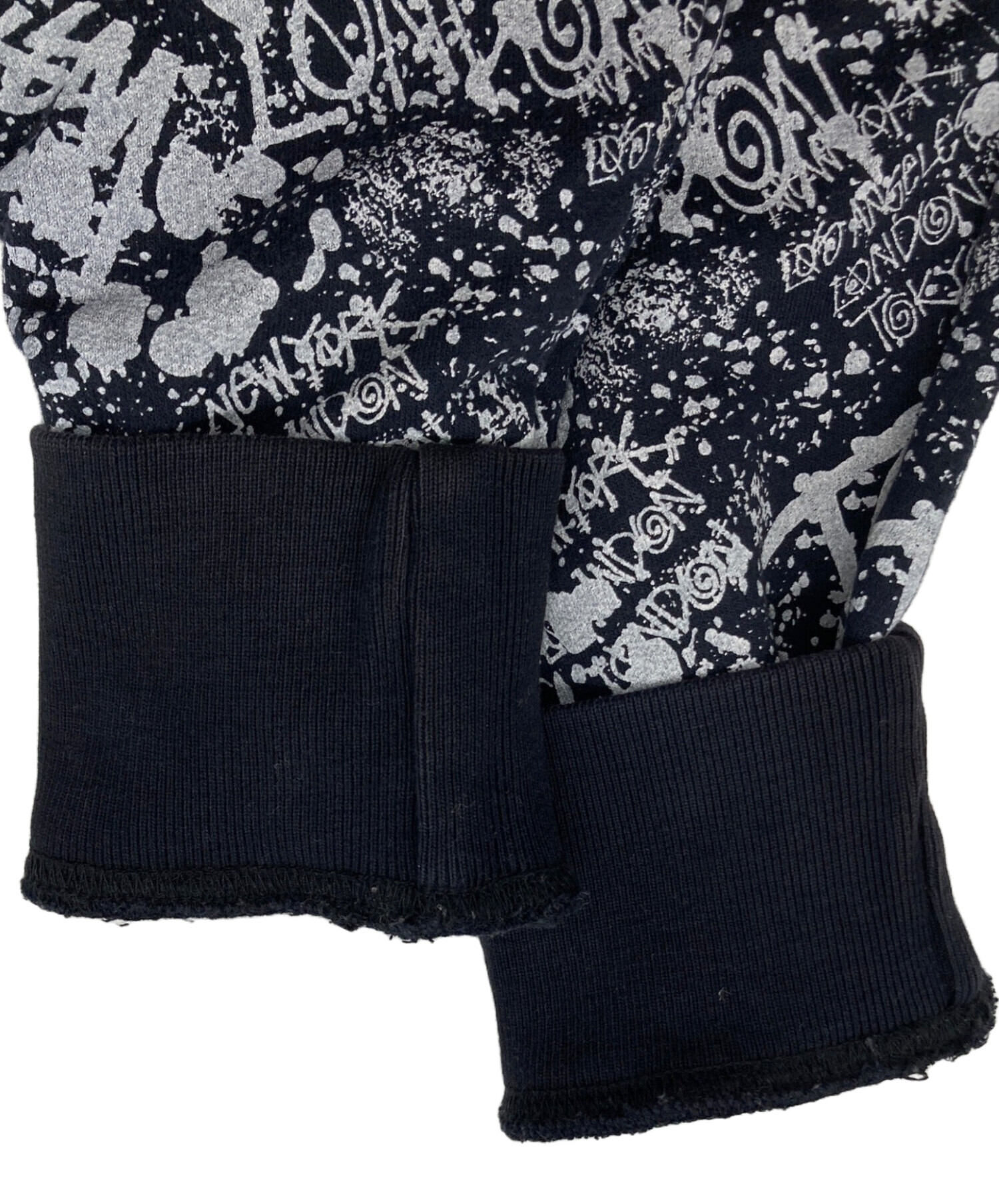 中古・古着通販】stussy (ステューシー) 総柄ジップアップ 中古・古着通販】stussy (ステューシー) 総柄ジップアップ