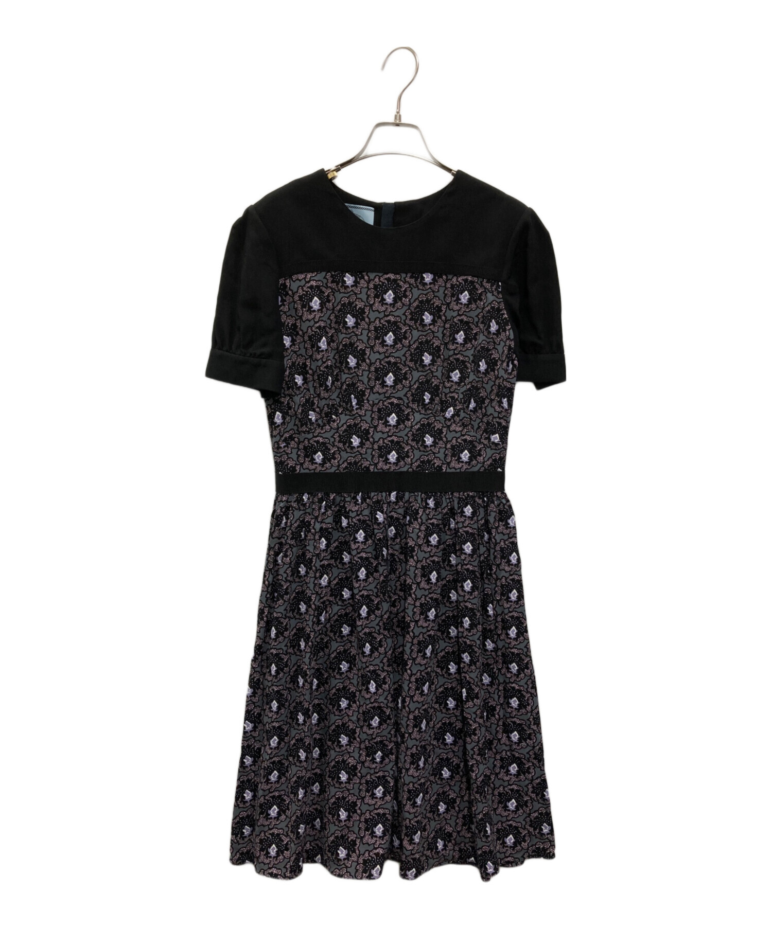中古・古着通販】PRADA (プラダ) 花柄ワンピース ブラック サイズ:40