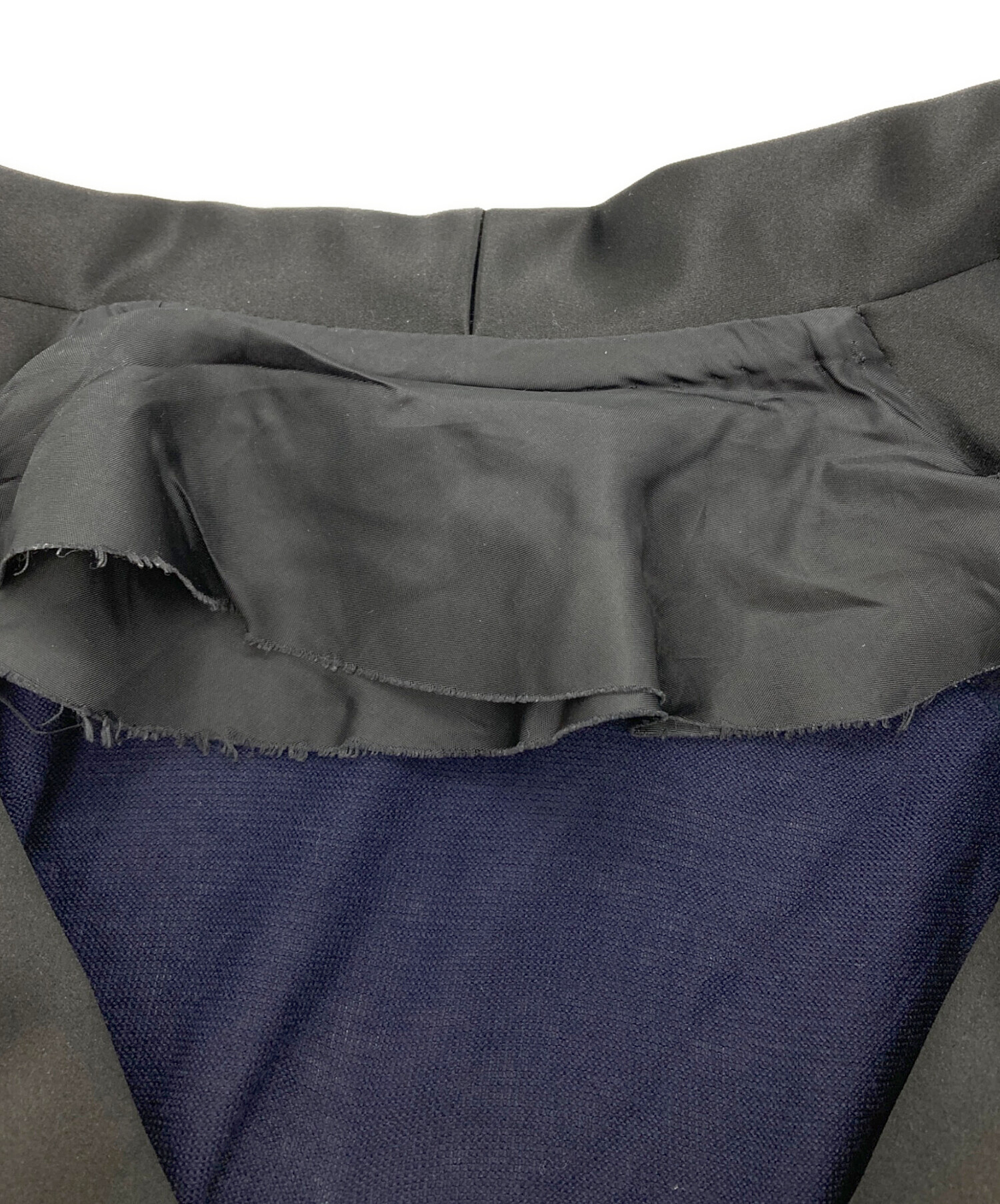 美品 sacai（サカイ） バックフレア カーディガン ネイビー サイズ3 中古・古着通販】sacai (サカイ) タキシードショールカラー バック