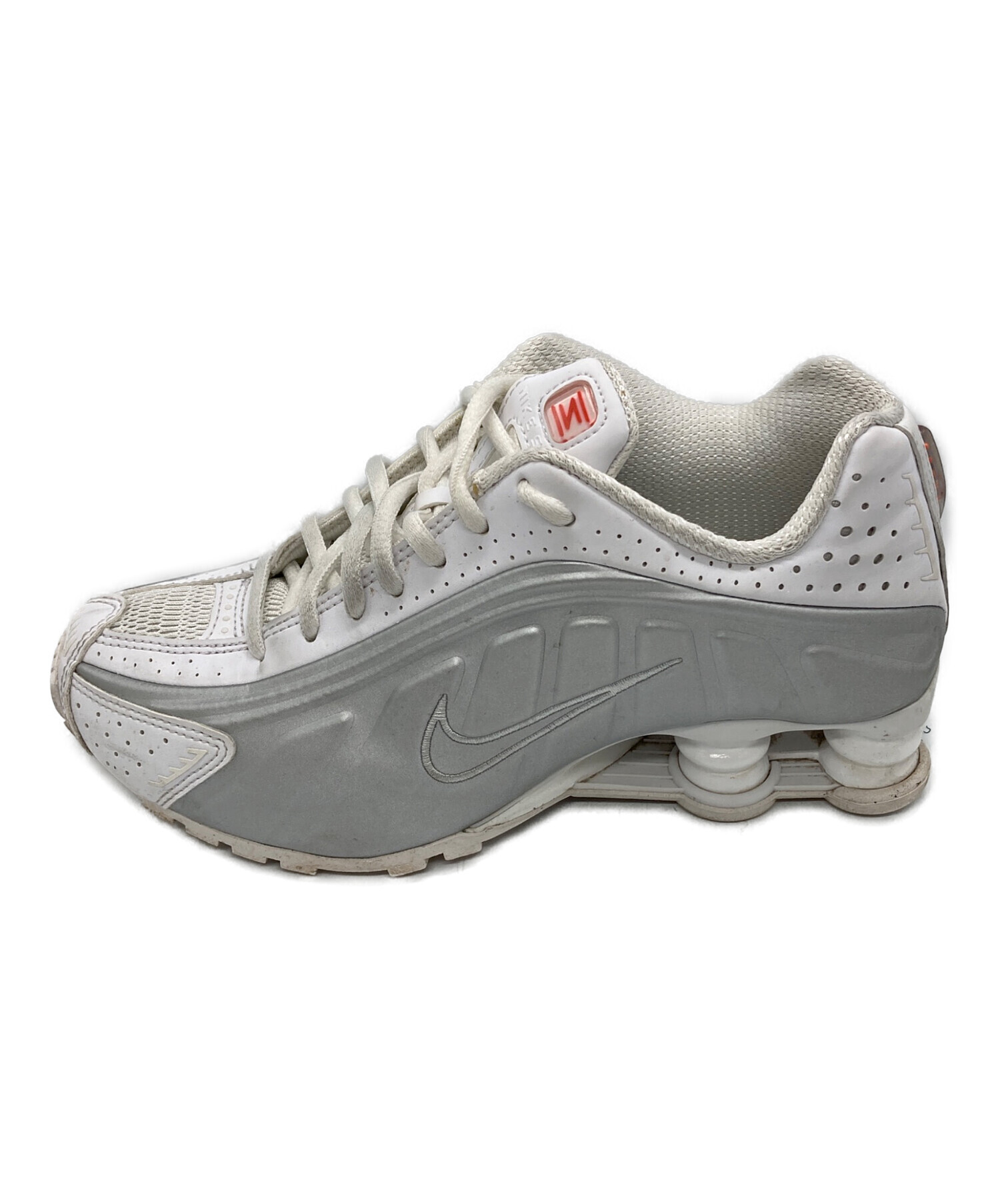 中古・古着通販】NIKE (ナイキ) SHOX R4 ホワイト×シルバー サイズ 
