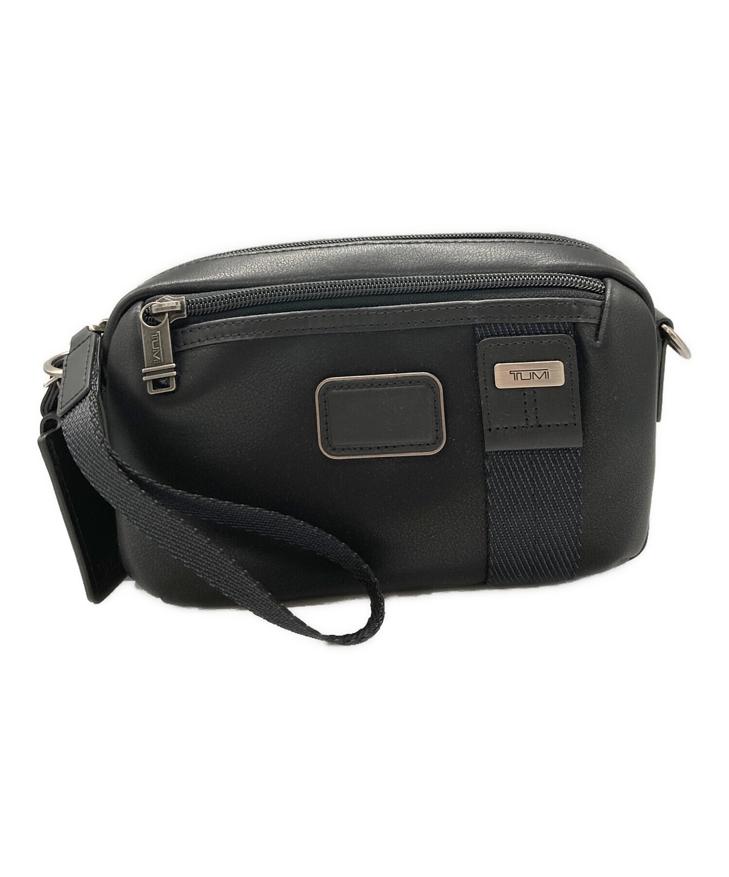 美品　TUMI 999D3 サコッシュ　ミニボディーバッグ　トゥミ　廃盤 中古・古着通販】TUMI (トゥミ) Area Crossbody Leather Bag ブラック
