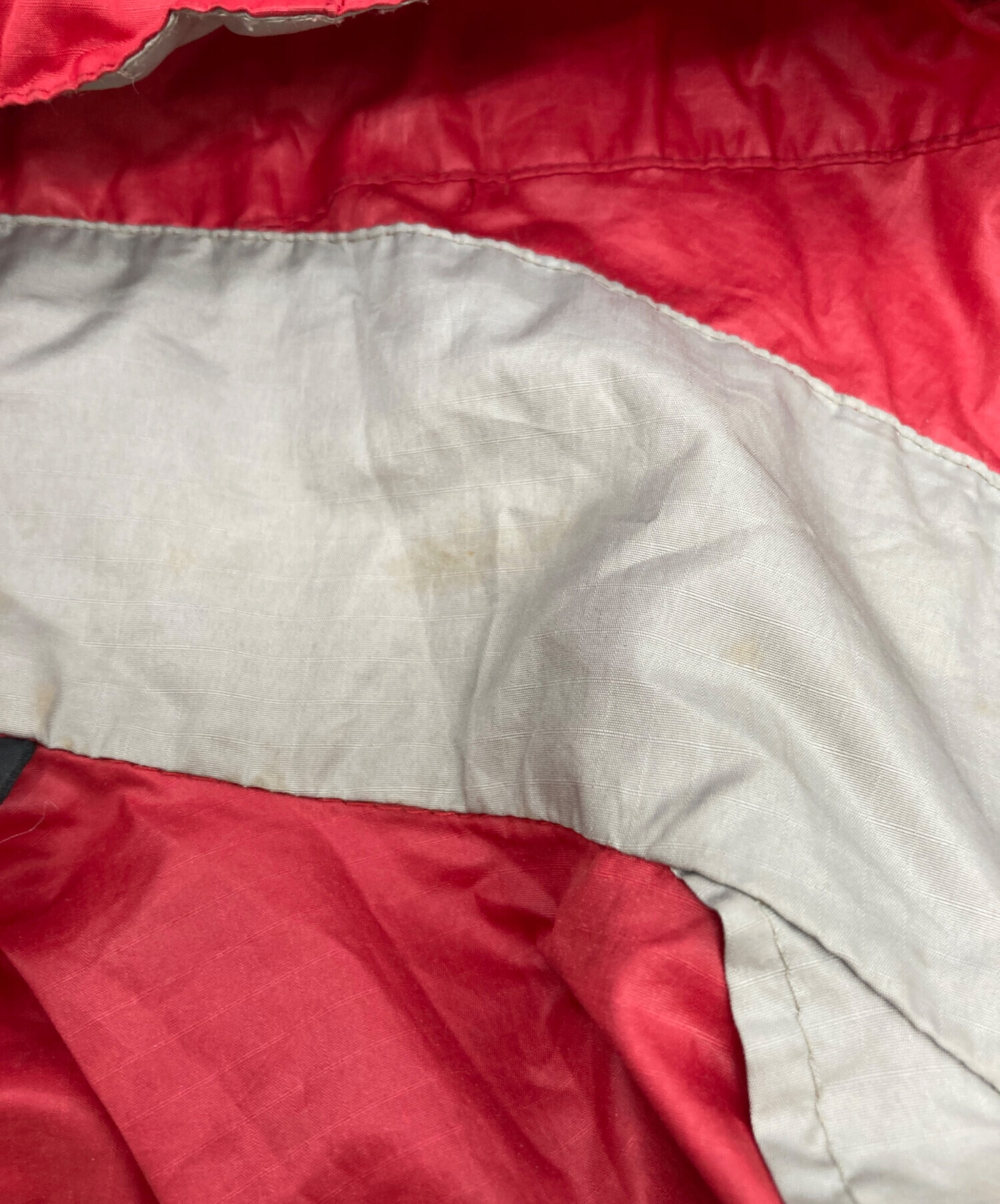 中古・古着通販】Patagonia (パタゴニア) マウンテンパーカー レッド