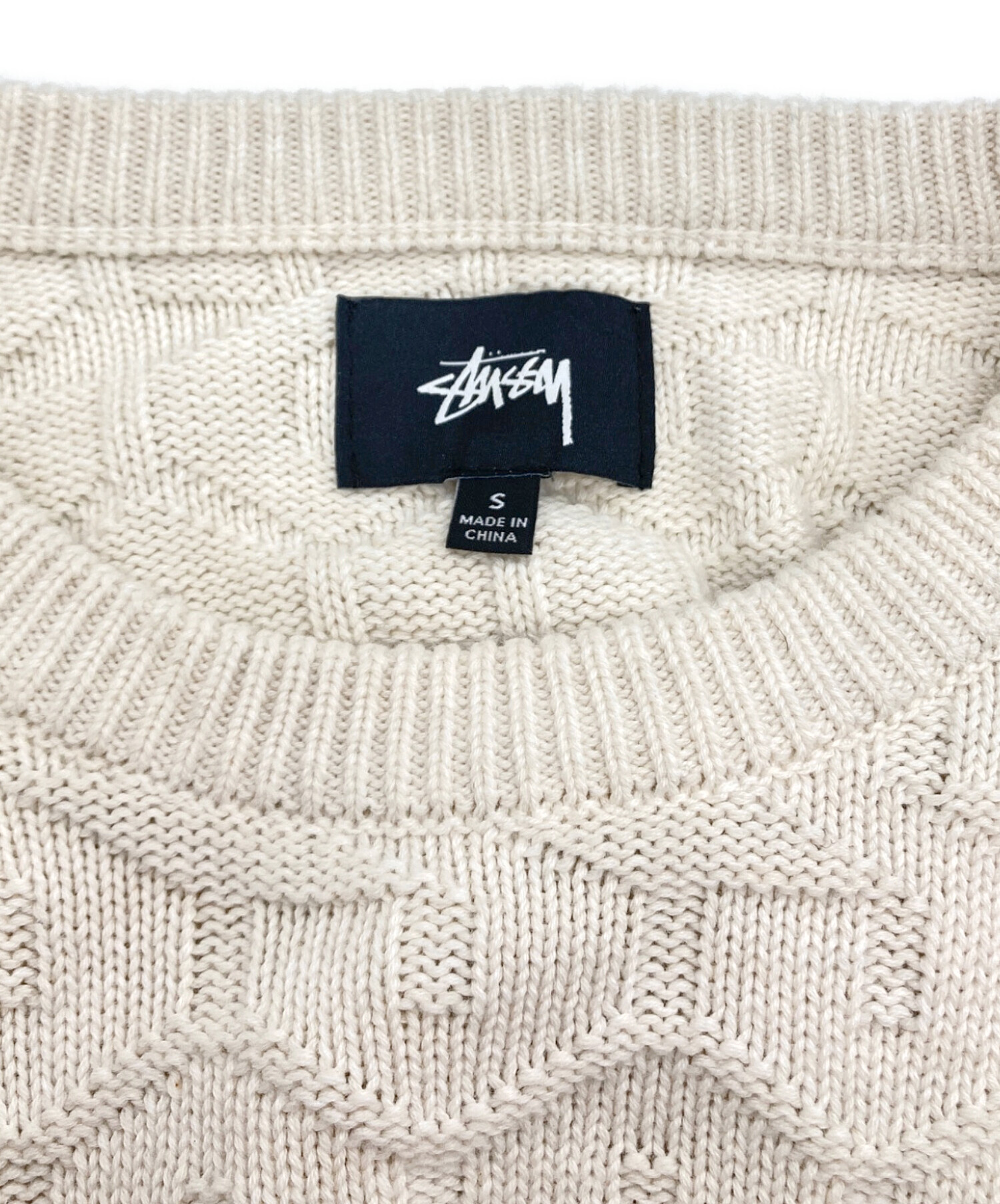 Stussy ロゴ入り クルーネックセーター 中古・古着通販】stussy (ステューシー) 総柄Sロゴクルーネックニット