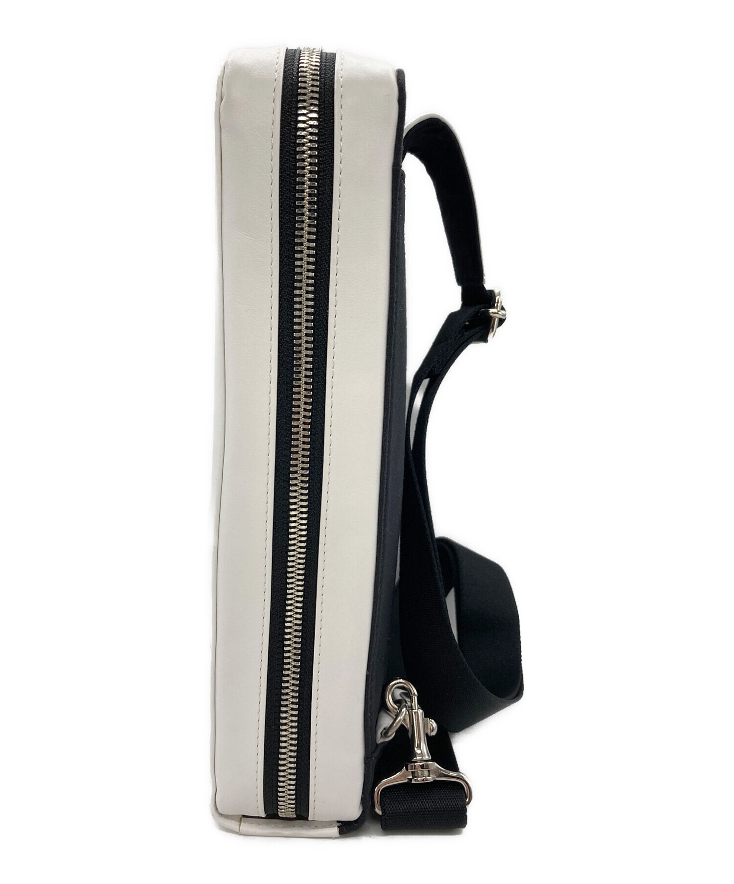 CK  ショルダーバッグ美品 中古・古着通販】ck Calvin Klein (シーケーカルバンクライン) ロゴ