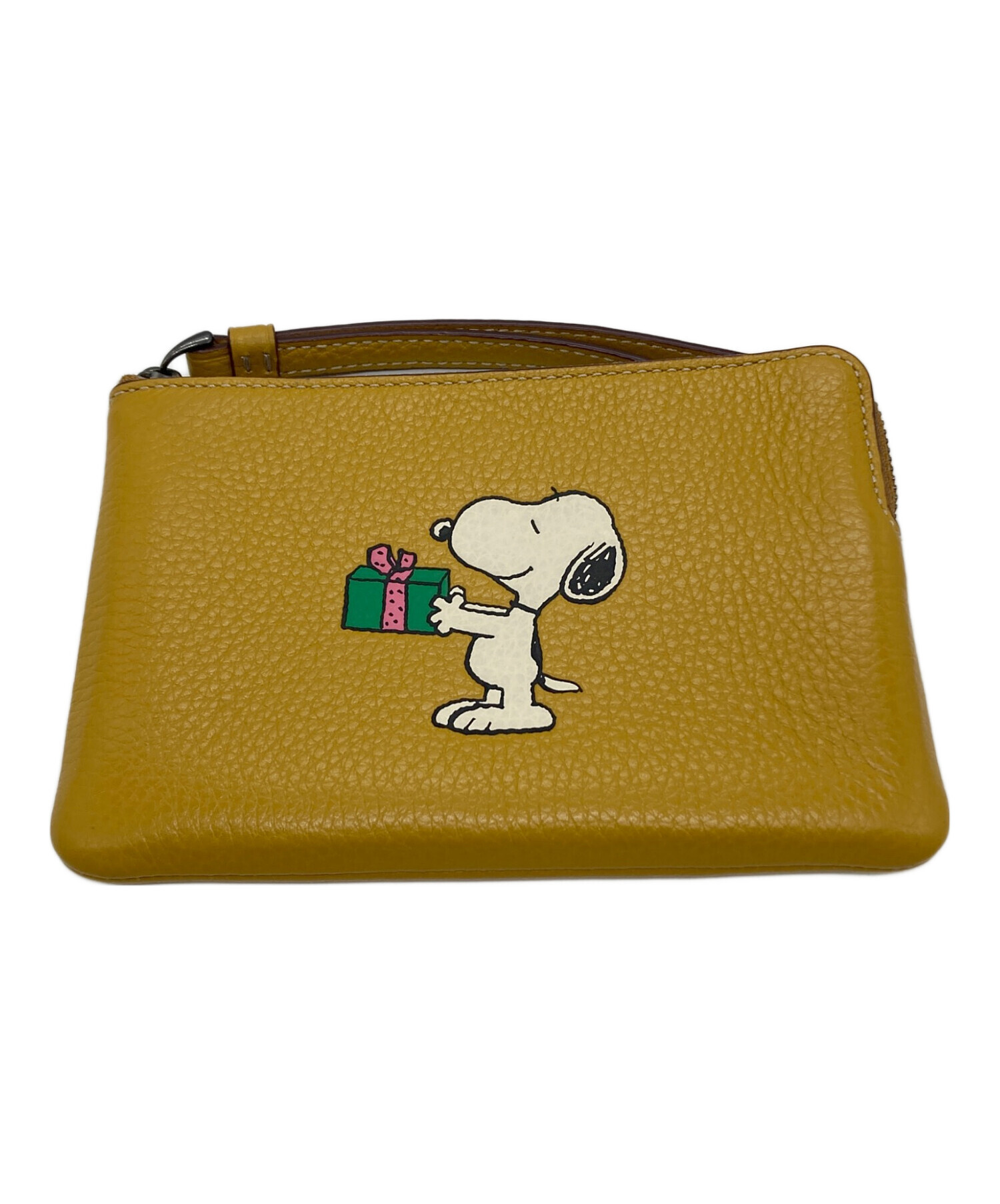 コラボ　コーチ COACH ピーナッツ スヌーピー　ワッペン付きウエストバッグ 中古・古着通販】COACH (コーチ) PEANUTS (ピーナッツ) スヌーピー