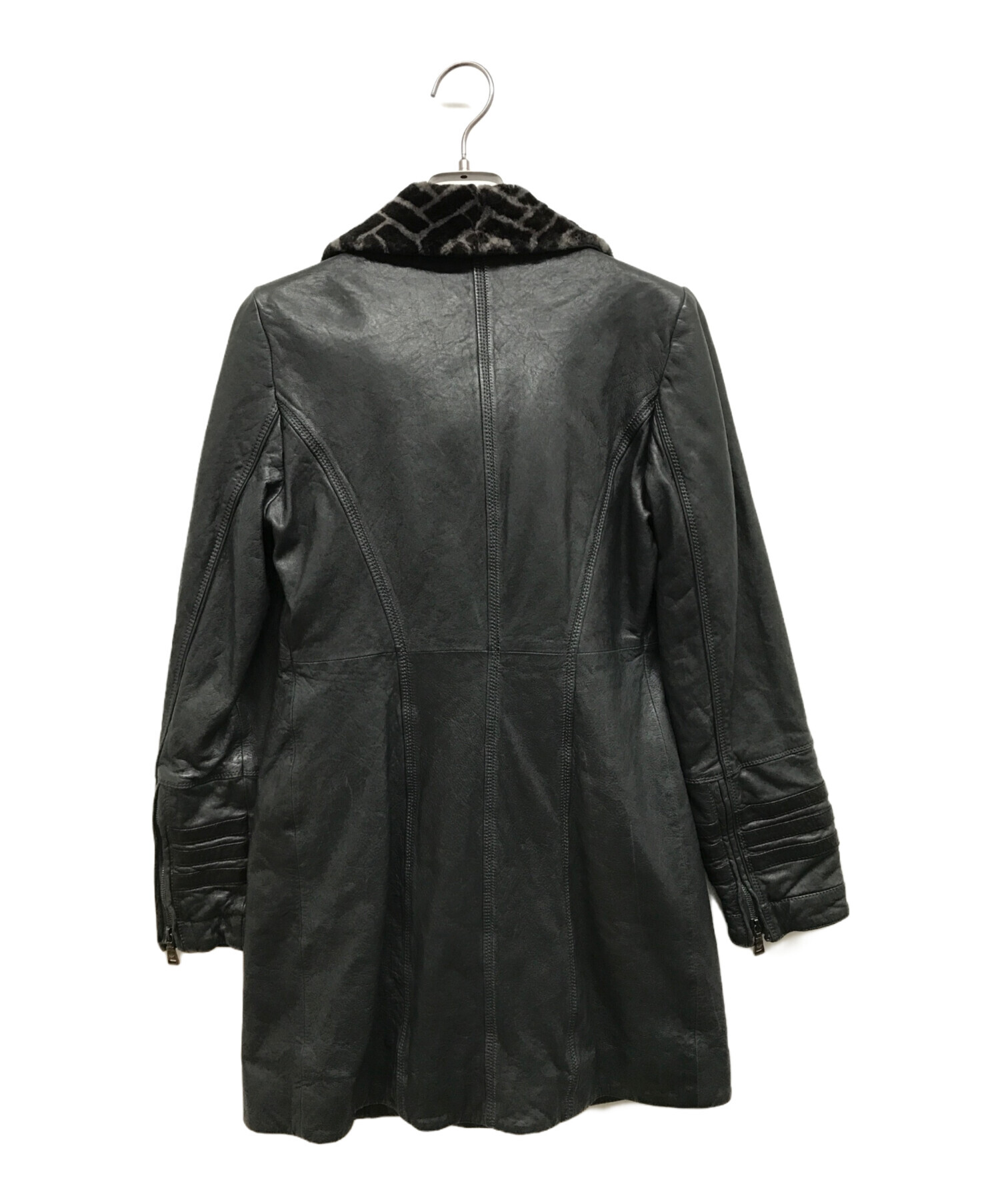 中古・古着通販】EMPORIO ARMANI (エンポリオアルマーニ) レザー